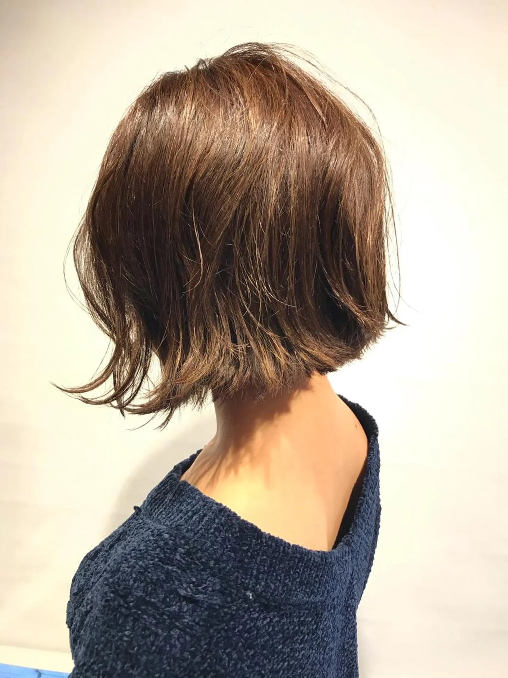 ミディアム BIANCO北堀江 AKANEのヘアスタイル