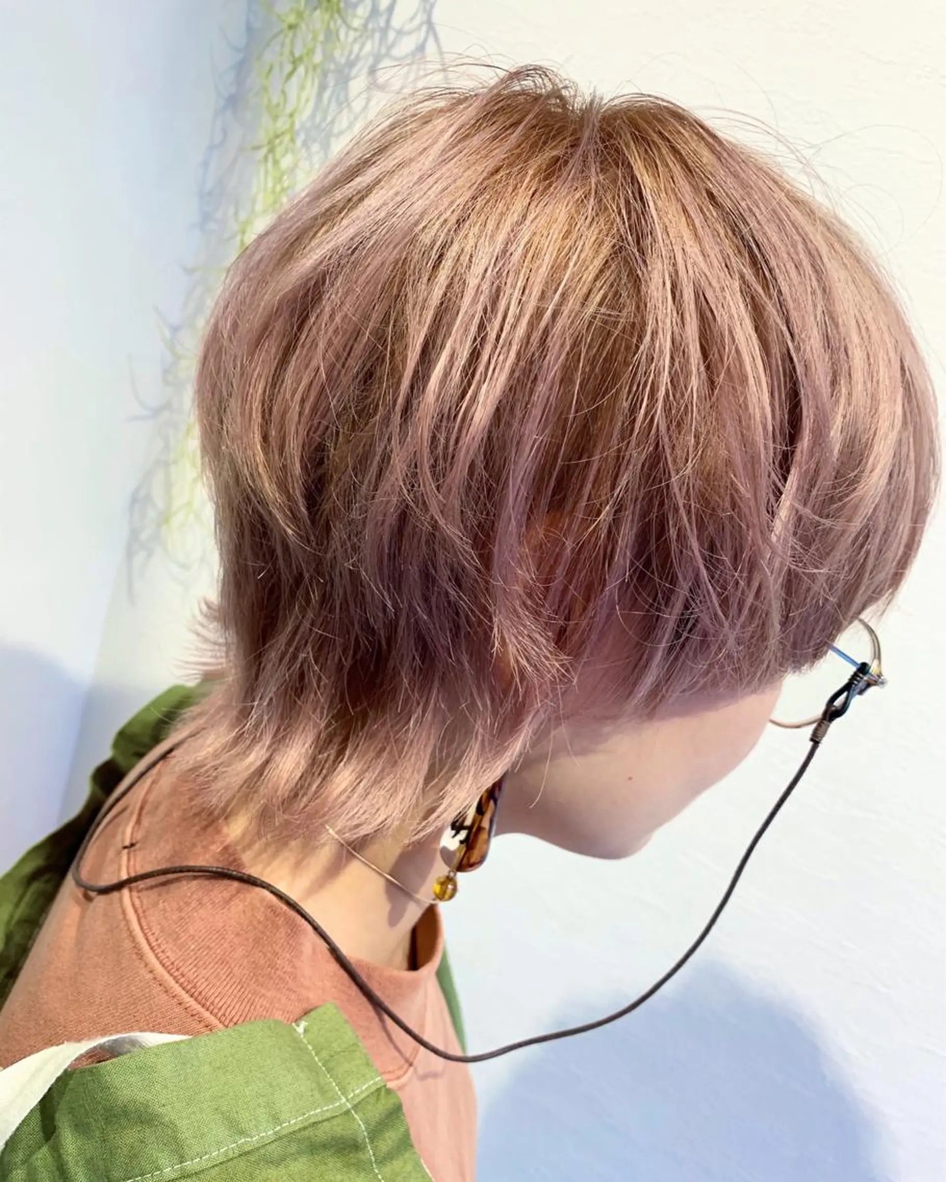 ショート カラー ベージュカラー ハイトーンカラー ピンクカラー ピンクベージュ ヘアカラー トリートメント ショート×カラー 🦊堀米早紀【荻窪】のマツエク・マツパデザイン