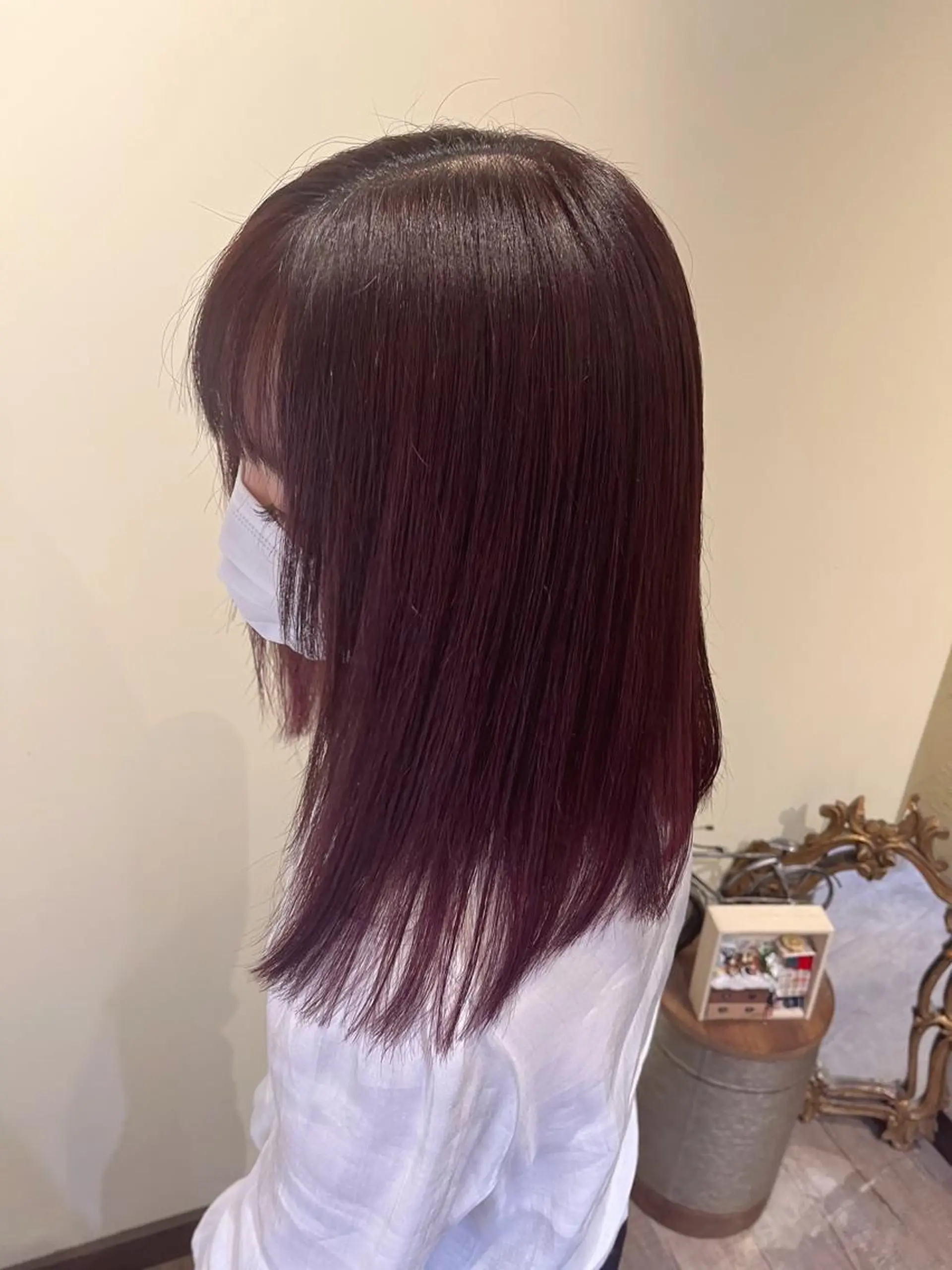 セミロング ヘアカラー 🧡ミルクティー/ レイヤー🧡ショウナのヘアスタイル