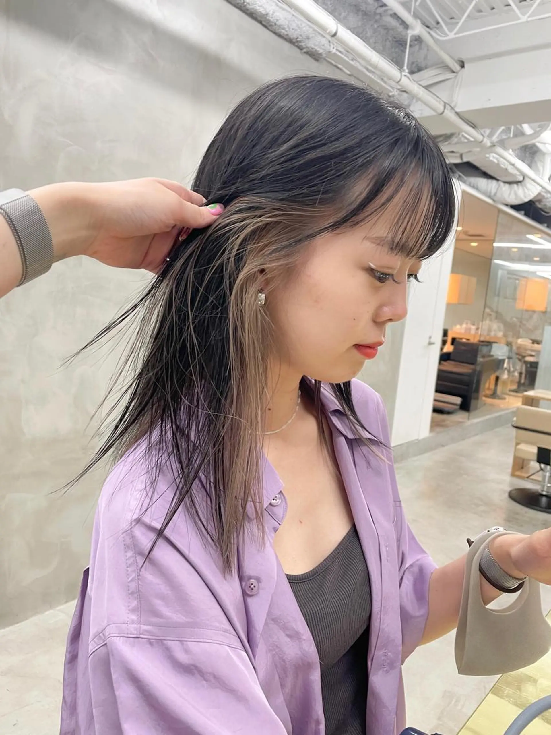 セミロング カラー yurika☁️ 似合わせ｜レイヤーのヘアスタイル