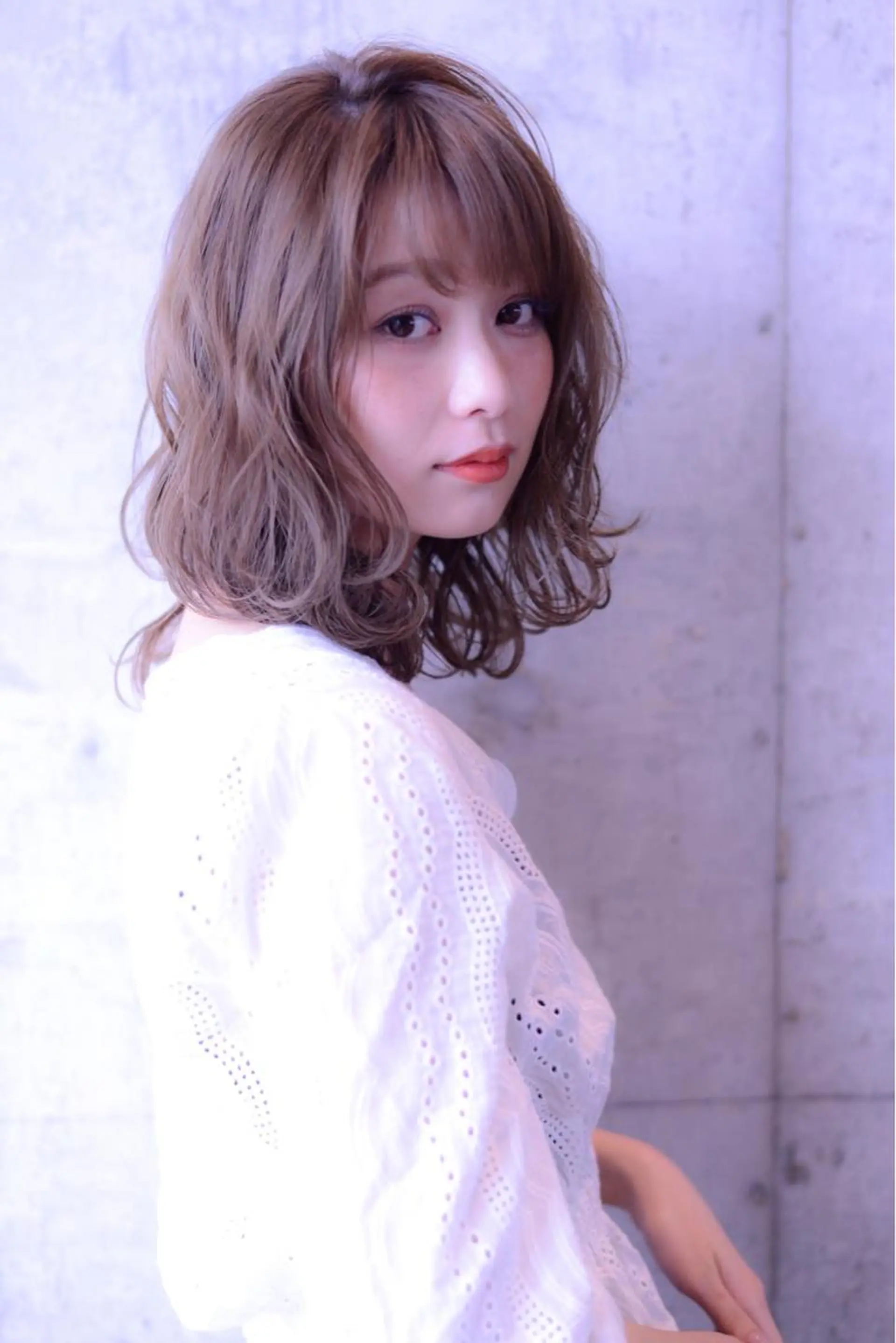 ミディアム カット ヘアカラー パーマ トリートメント LOMA🇰🇷 銀座クボタのヘアスタイル