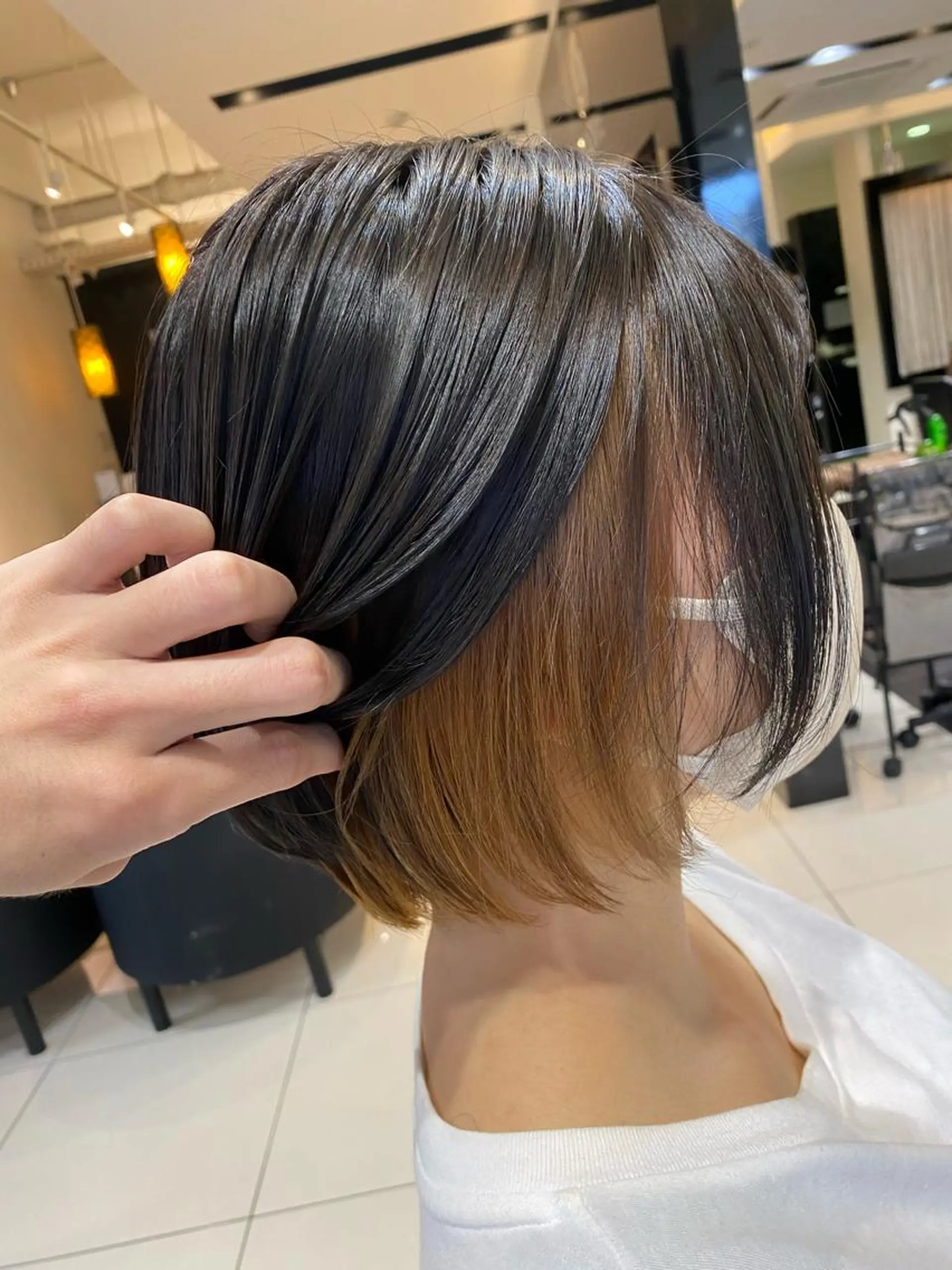 ショート カラー ベージュカラー インナーカラー ショートヘア adept北千住店所属・✨髪質改善＆ボブ✨ 近藤 凌のヘアスタイル