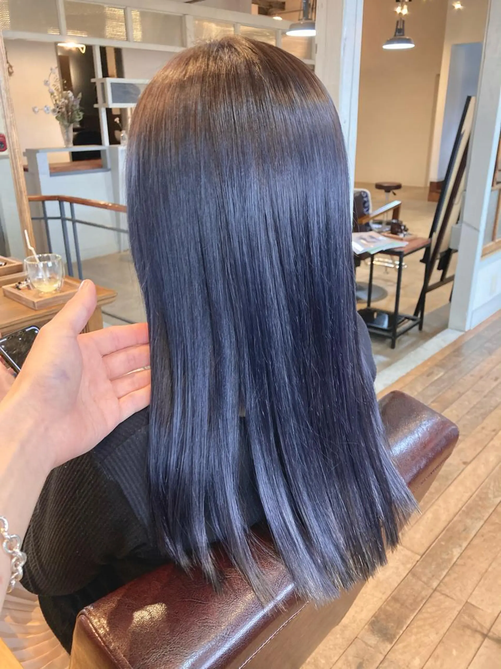ロング タカツド ユウキのヘアスタイル