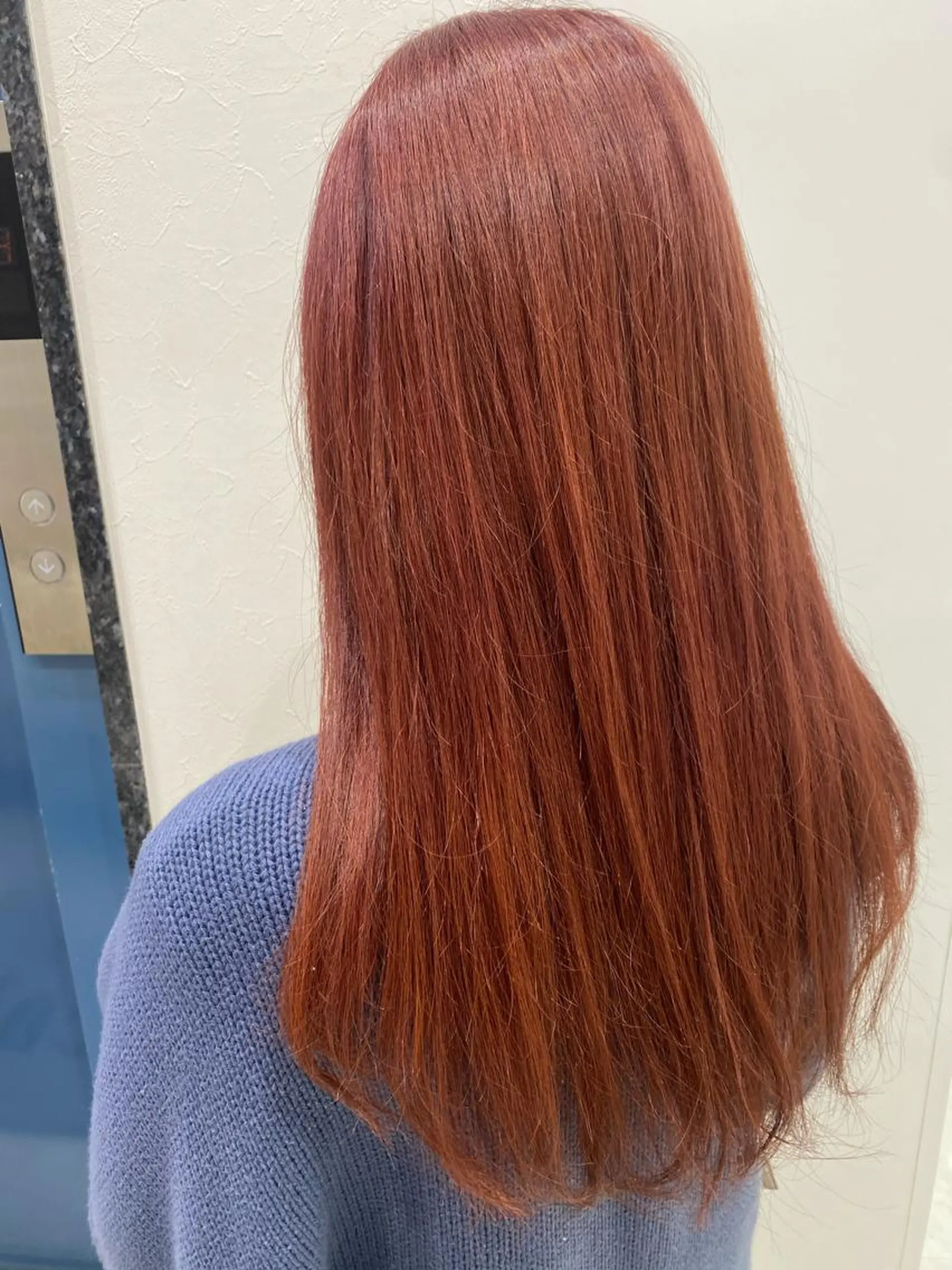 セミロング カラー ブリーチ ピンクカラー hair Freak所属・佐藤 祥太のヘアスタイル
