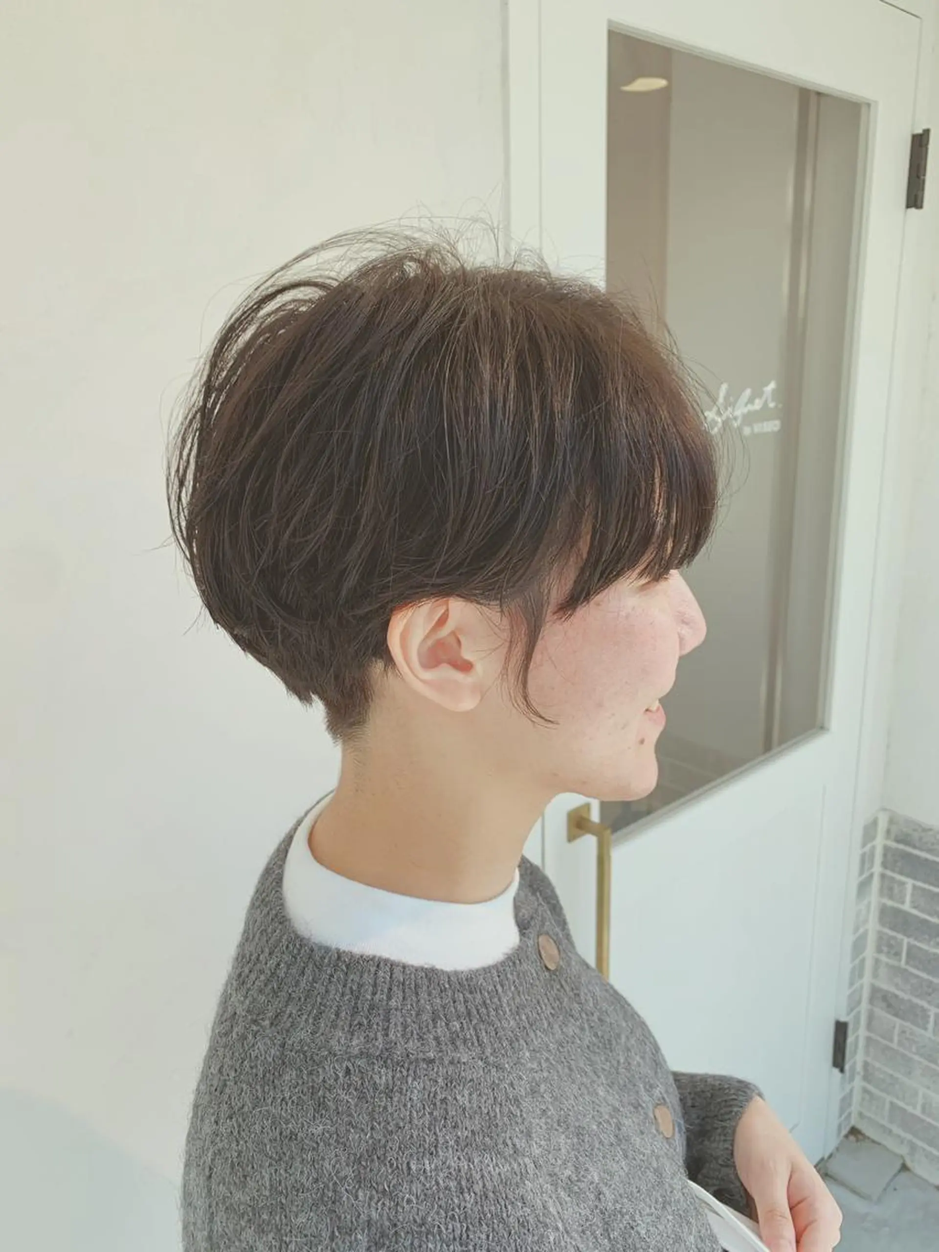 ショート カラー パーマ ショートヘア ニュアンスパーマ カット ヘアカラー パーマ kyon.hair 韓国カットカラーのヘアスタイル