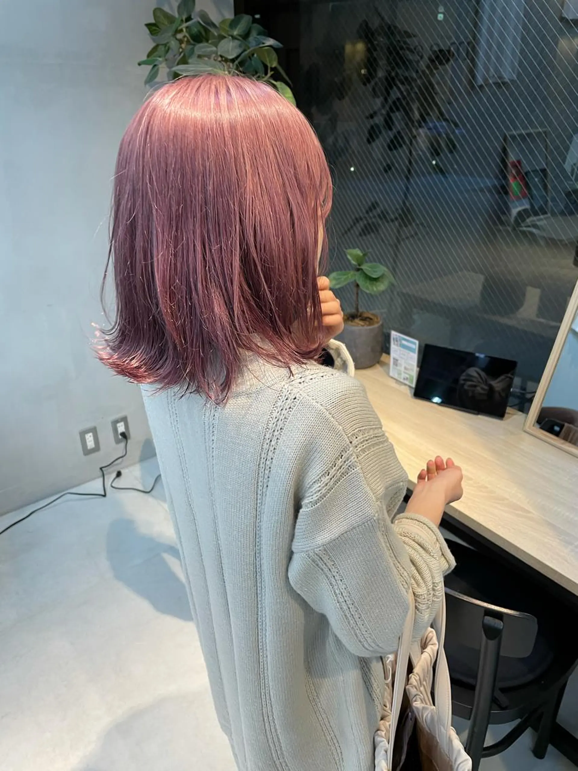 ミディアム カラー astar所属・kotono🪿 透明感カラーのヘアスタイル