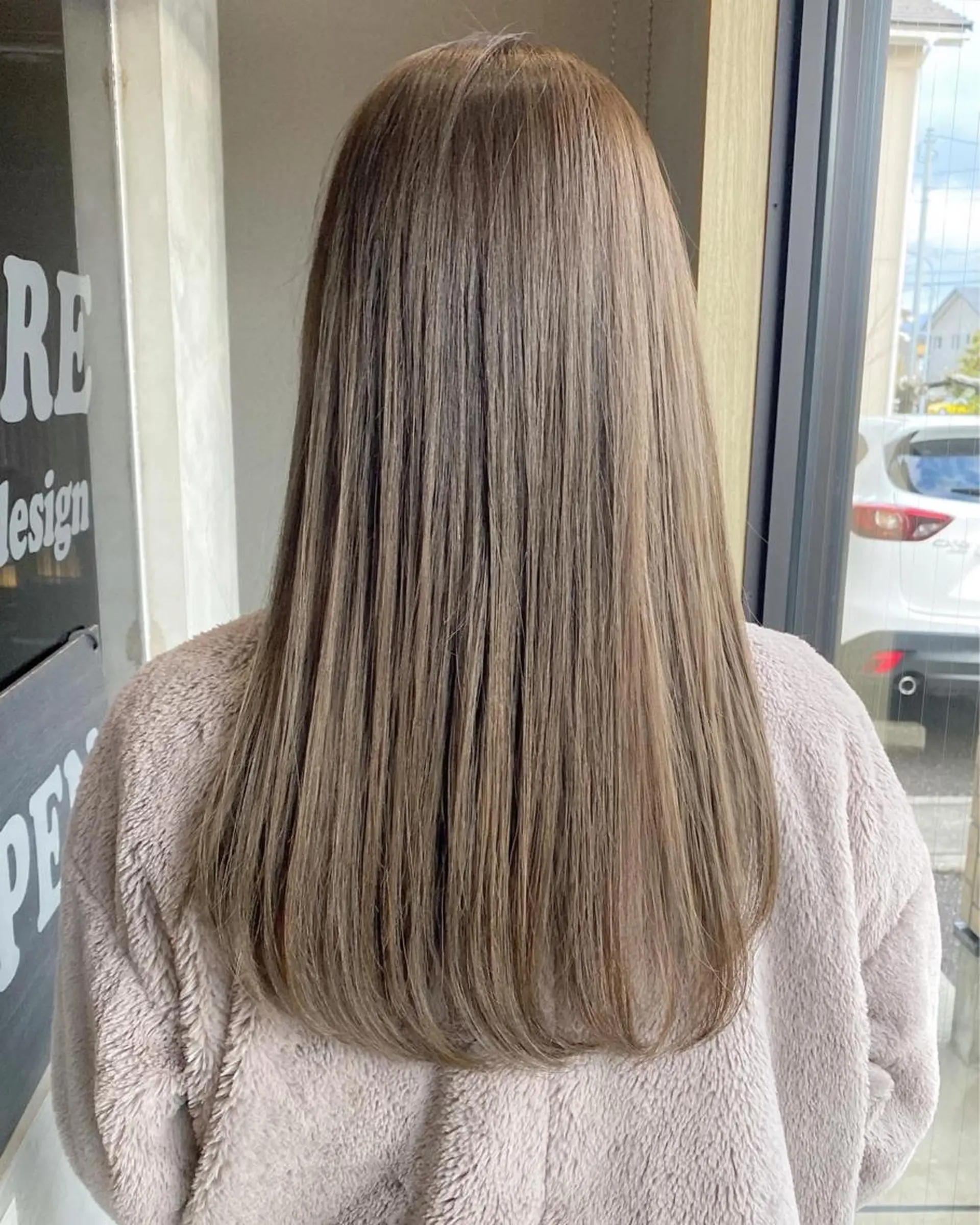 ロング カラー ヘアアレンジ ヘアカラー FIORE hair design所属・山根 奈緒のマツエク・マツパデザイン