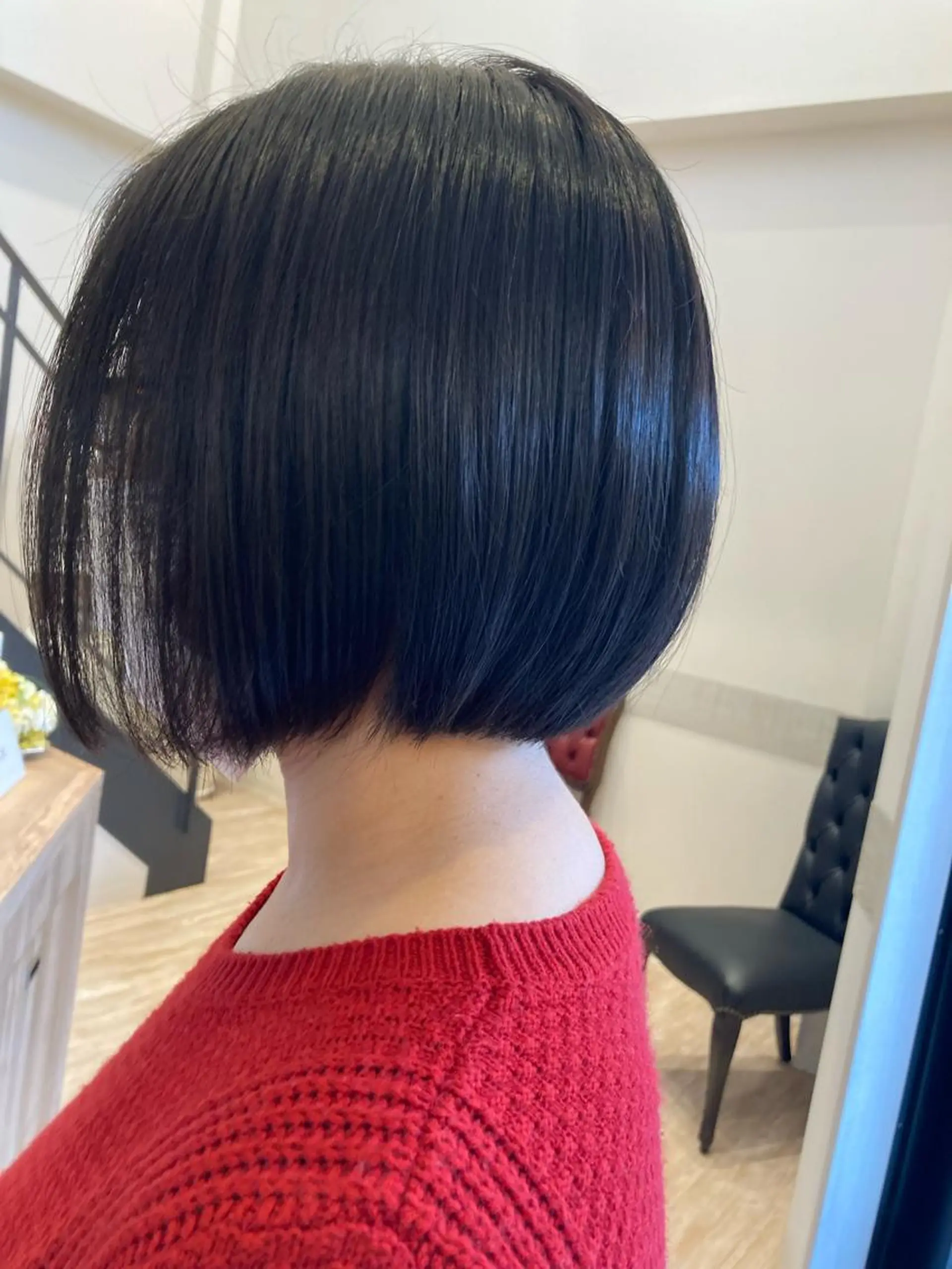 ミディアム ボブ 佐藤 睦月のヘアスタイル