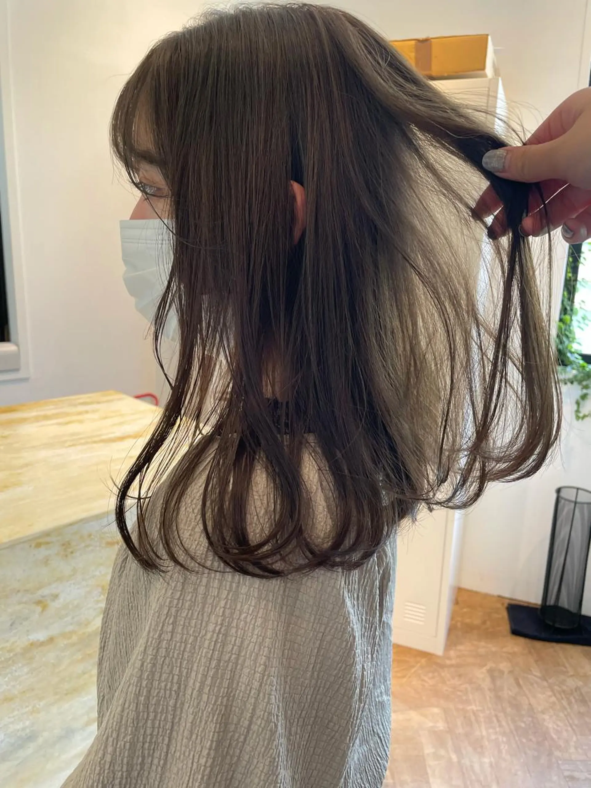 セミロング カラー ベージュカラー ブリーチ 透明感カラー ブリーチなしカラー 🫧透明感ヘア🫧 🧸竹花　彩希🧸のヘアスタイル