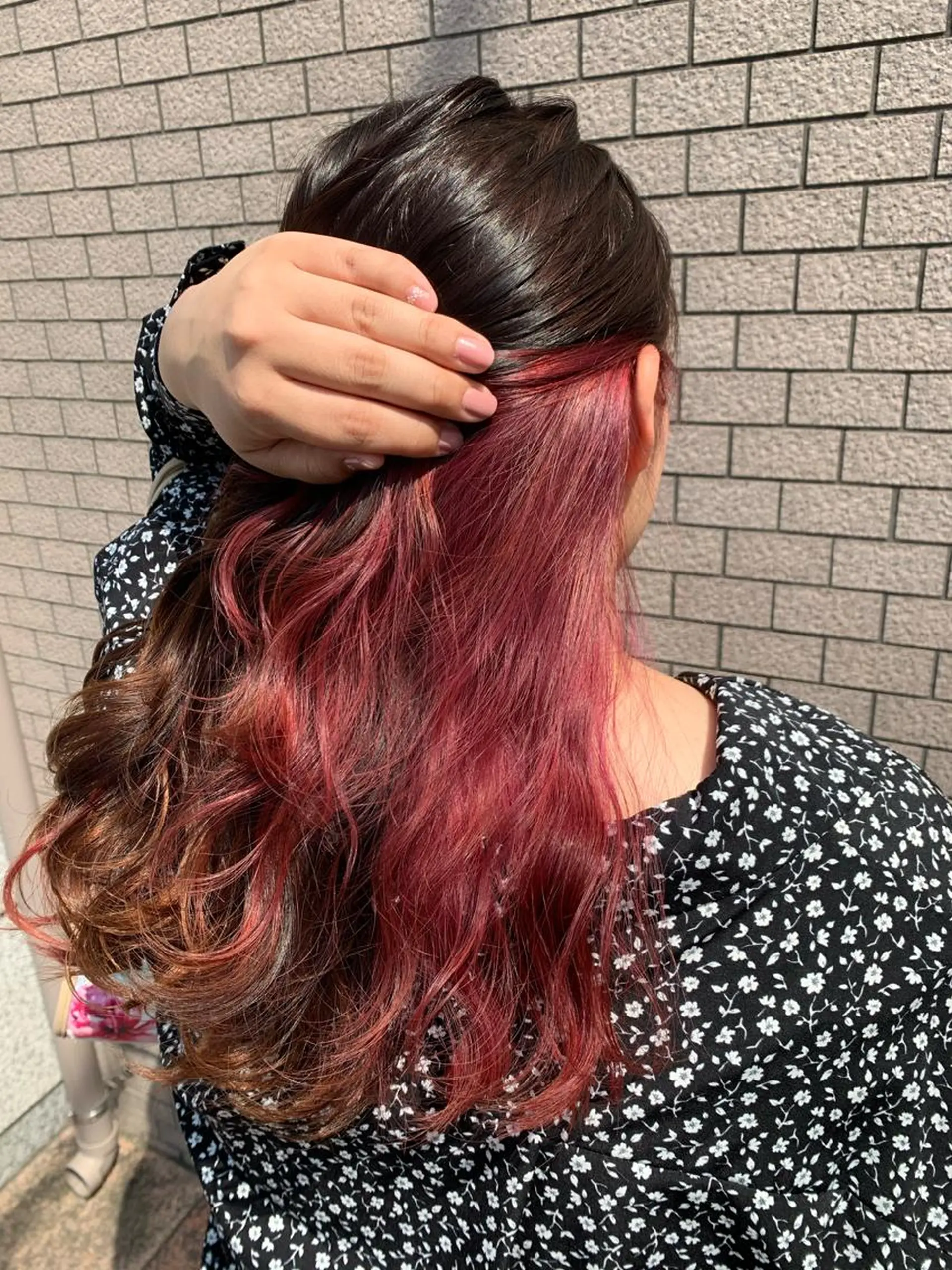 ロング 透明感ハイライト◎ 伊藤夏海のヘアスタイル