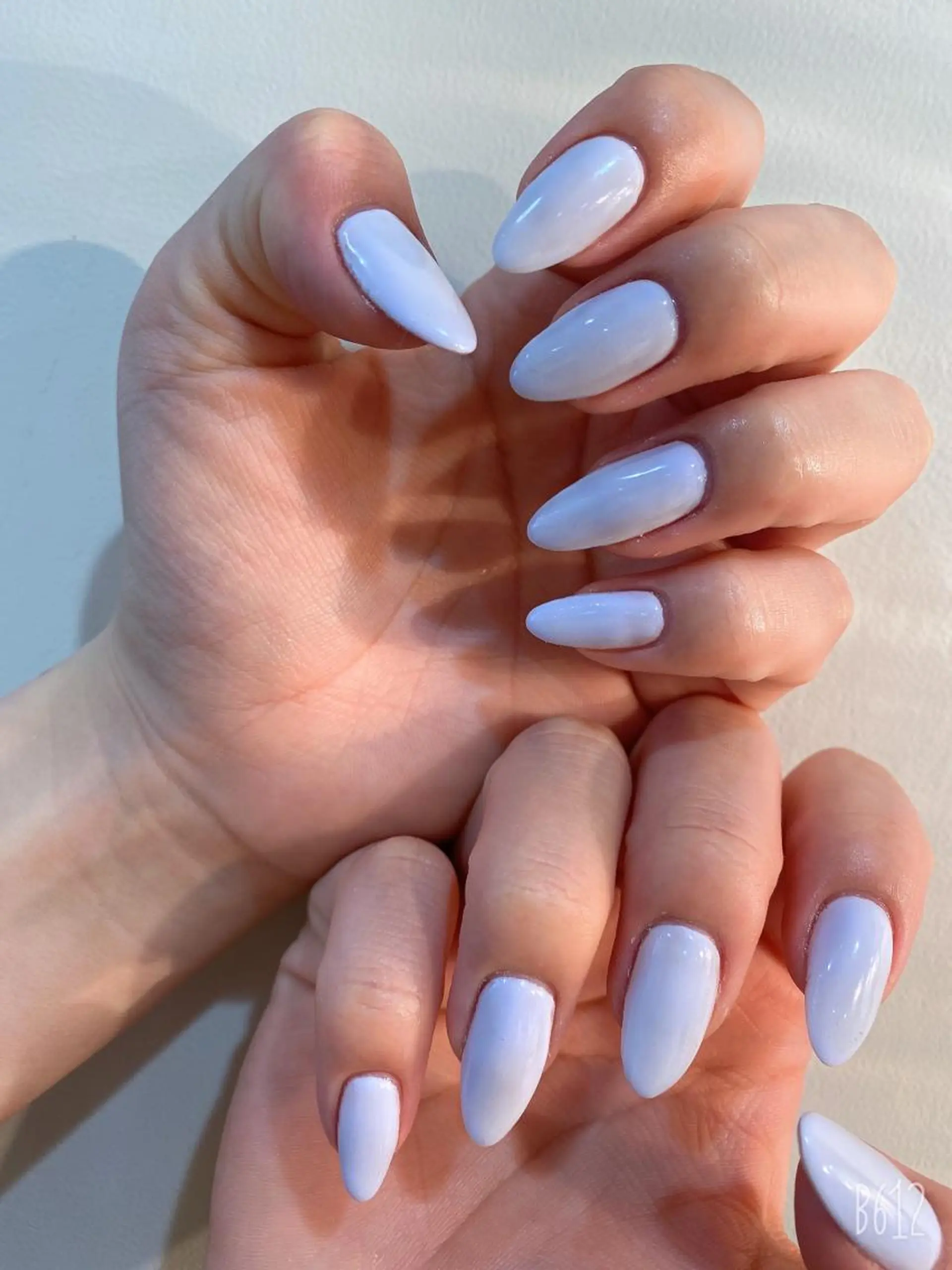 ネイル ブルー ワンカラーネイル パープル wooone所属・wooone nail.rieのネイルデザイン
