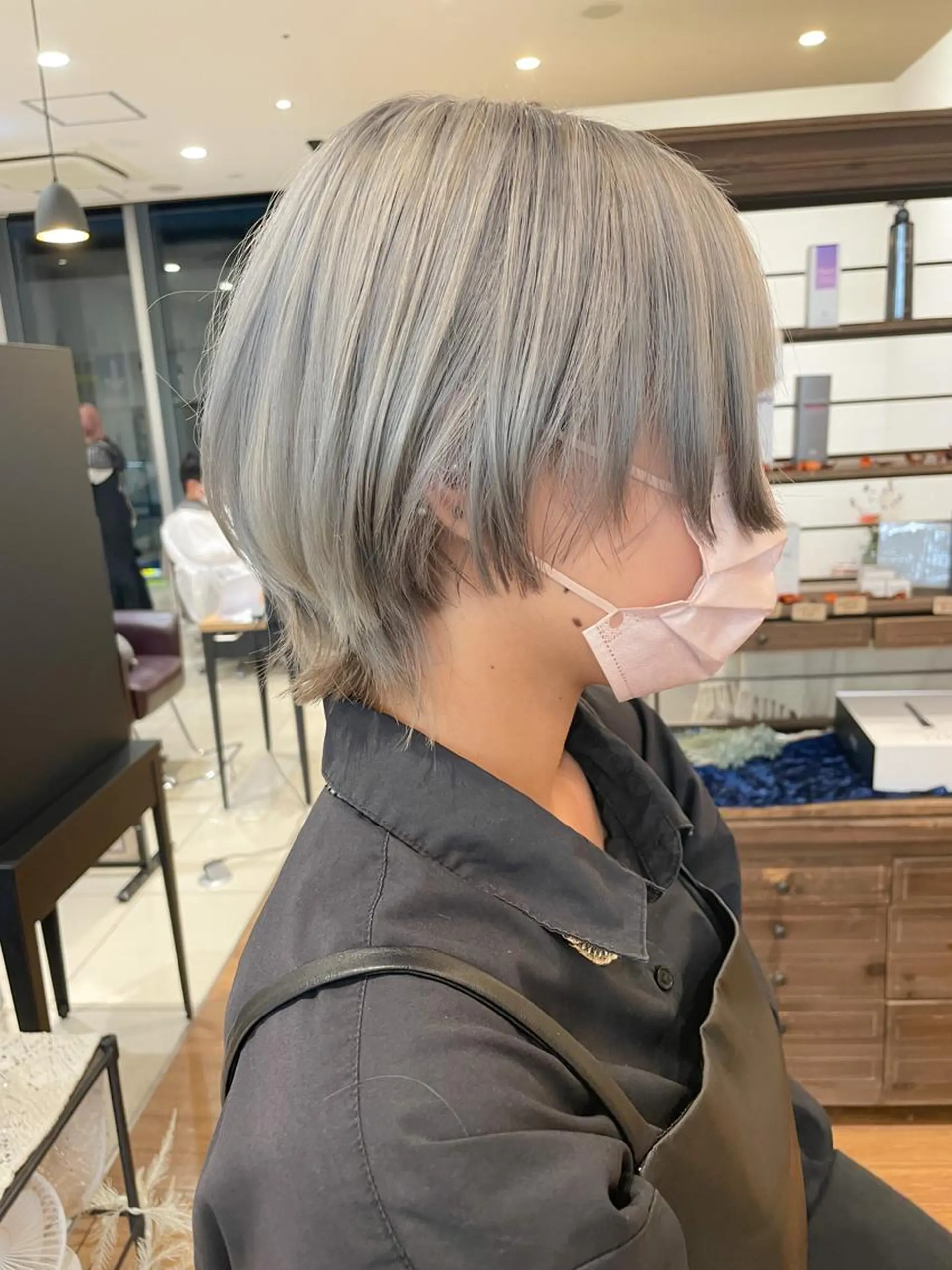 ショート カラー シルバー ホワイトシルバー ウルフカット 髪質改善/ブリーチ 田代 龍我のヘアスタイル