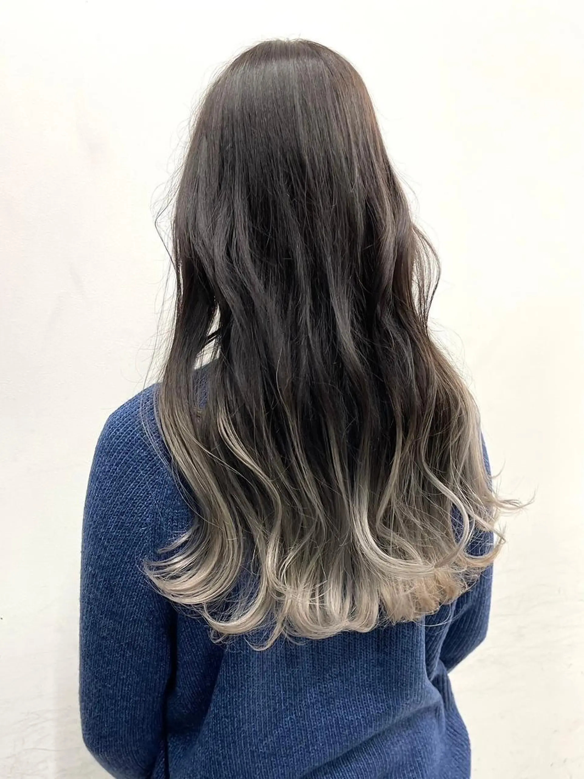 ロング アッシュ ボブ 髪質改善 【公式】amble luxe 中野のヘアスタイル