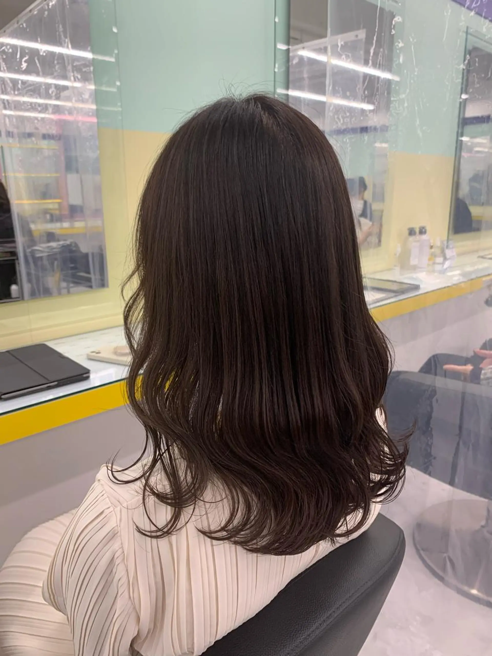 セミロング ヘアカラー ヘッドスパ ヘアセット 🌿透明感カラー‪ 縮毛矯正✨かずきのヘアスタイル