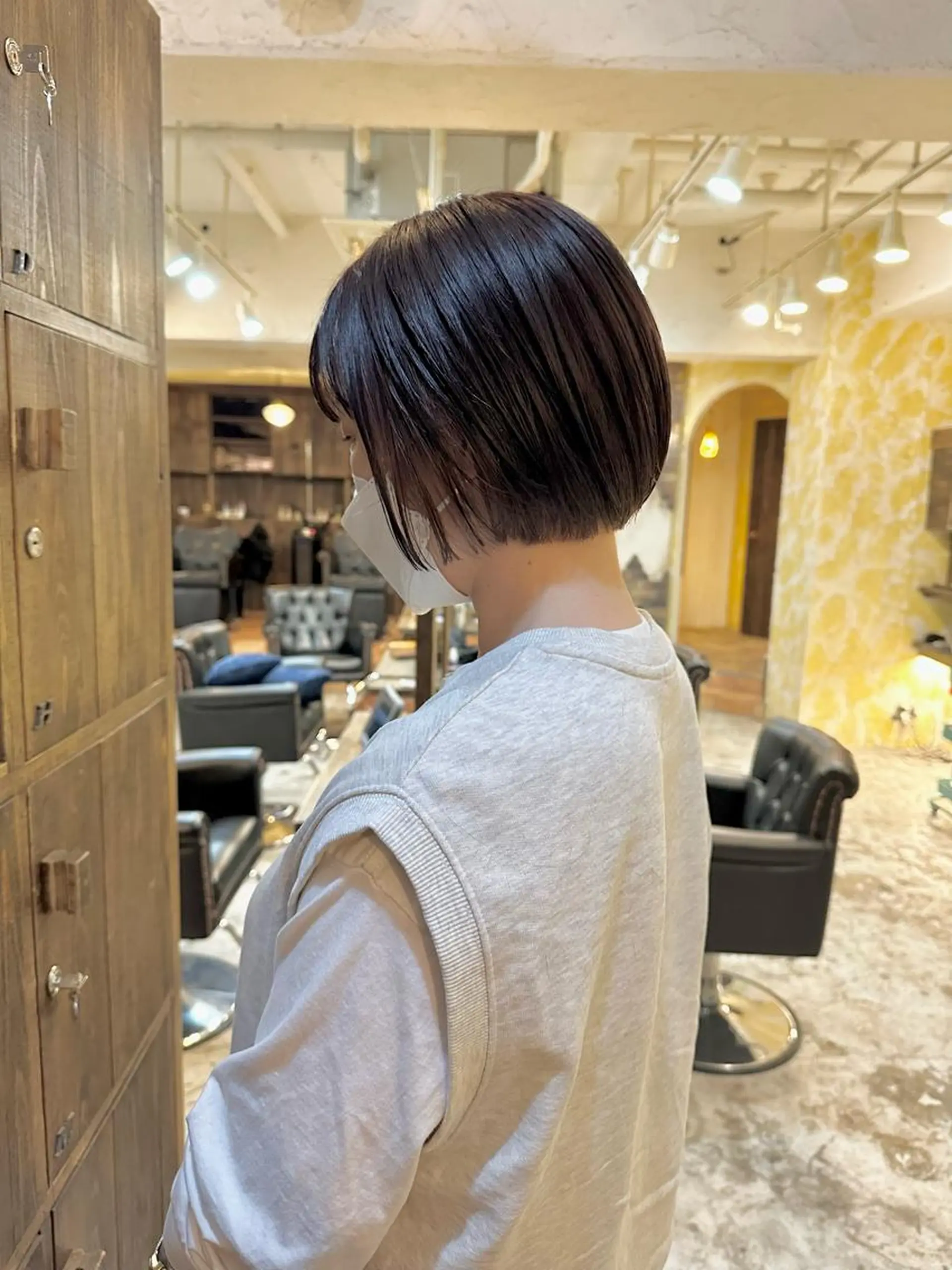 ショート カラー ショートボブ ボブ ショートヘア カット ヘアカラー トリートメント ボブ/ショート/縮毛 /レイヤー/内山翔太のヘアスタイル