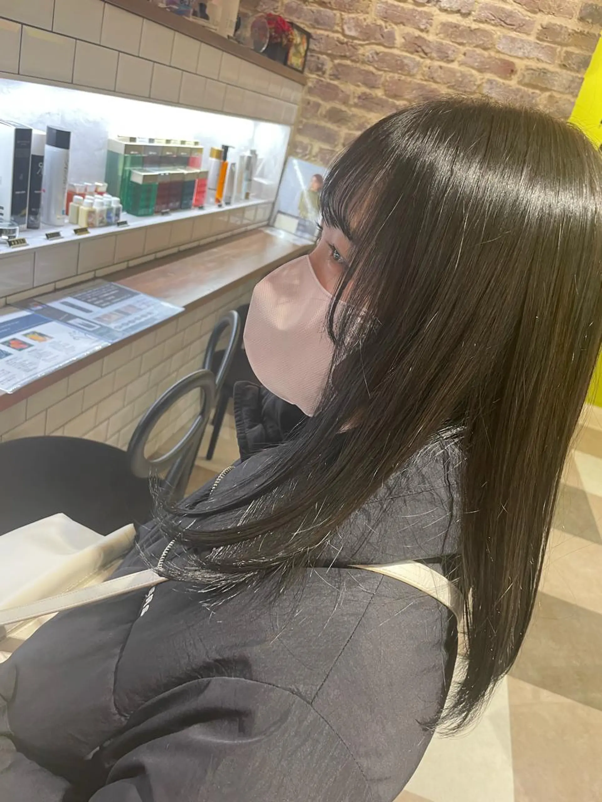 カラー 内藤 すずなのヘアスタイル