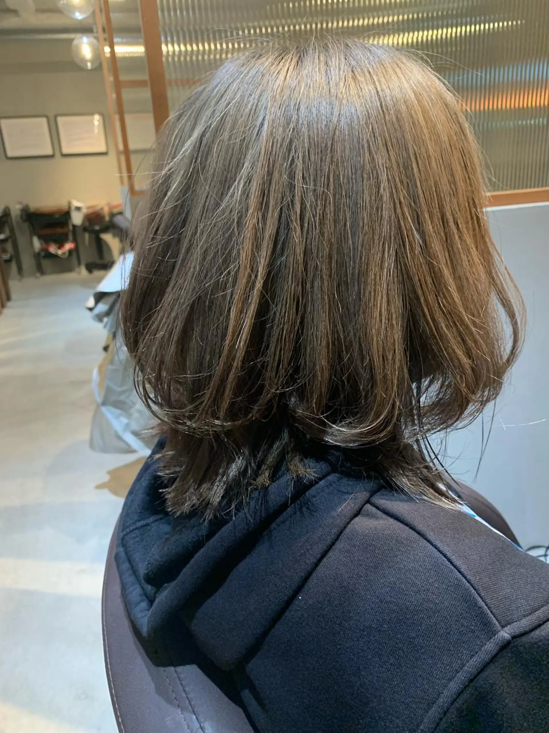 カラー OON仙台一番町店所属・足立 崇明のヘアスタイル