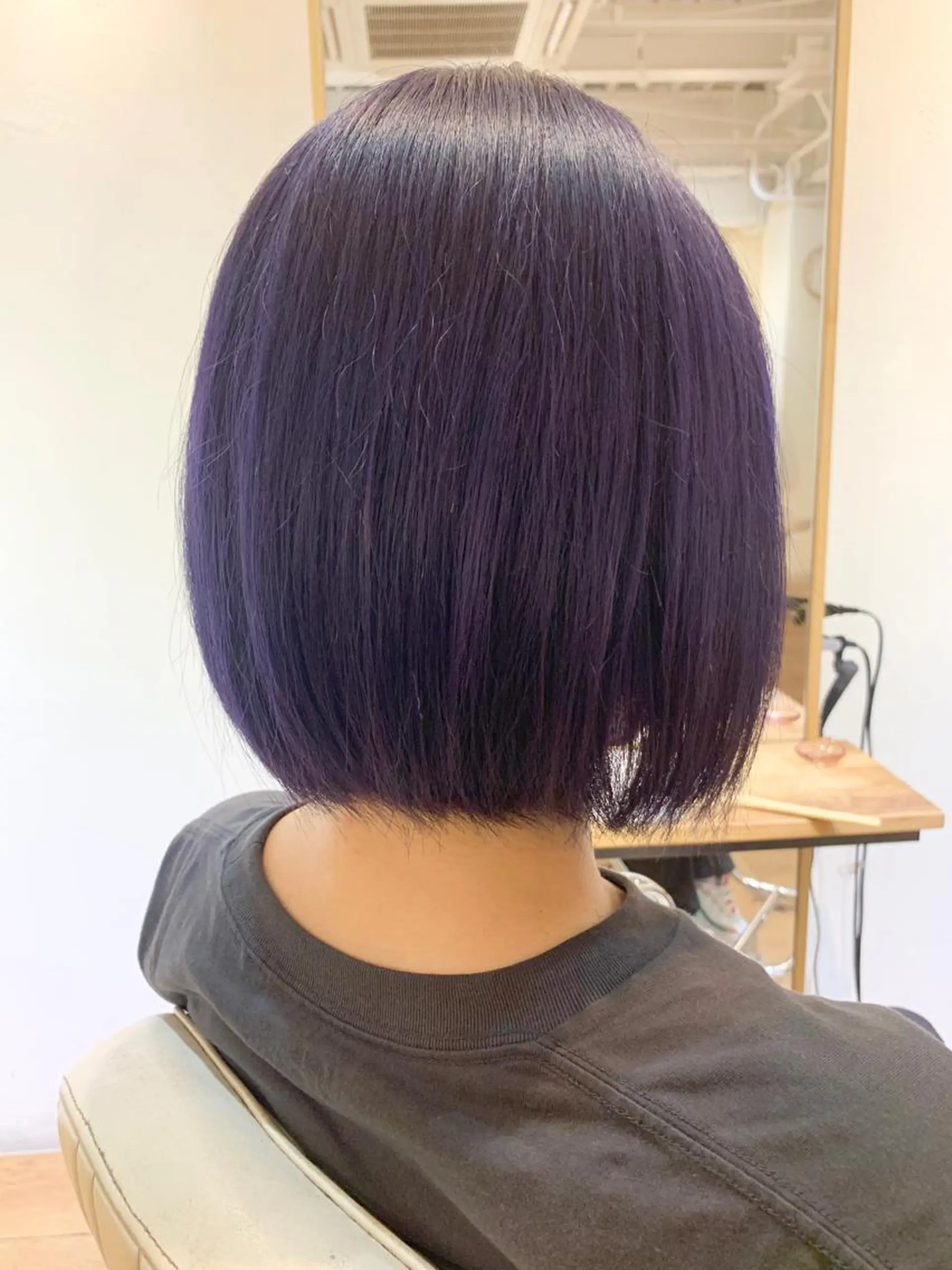 ミディアム カット ヘアカラー ＮＥＷＩ　京橋 【yoko】のヘアスタイル