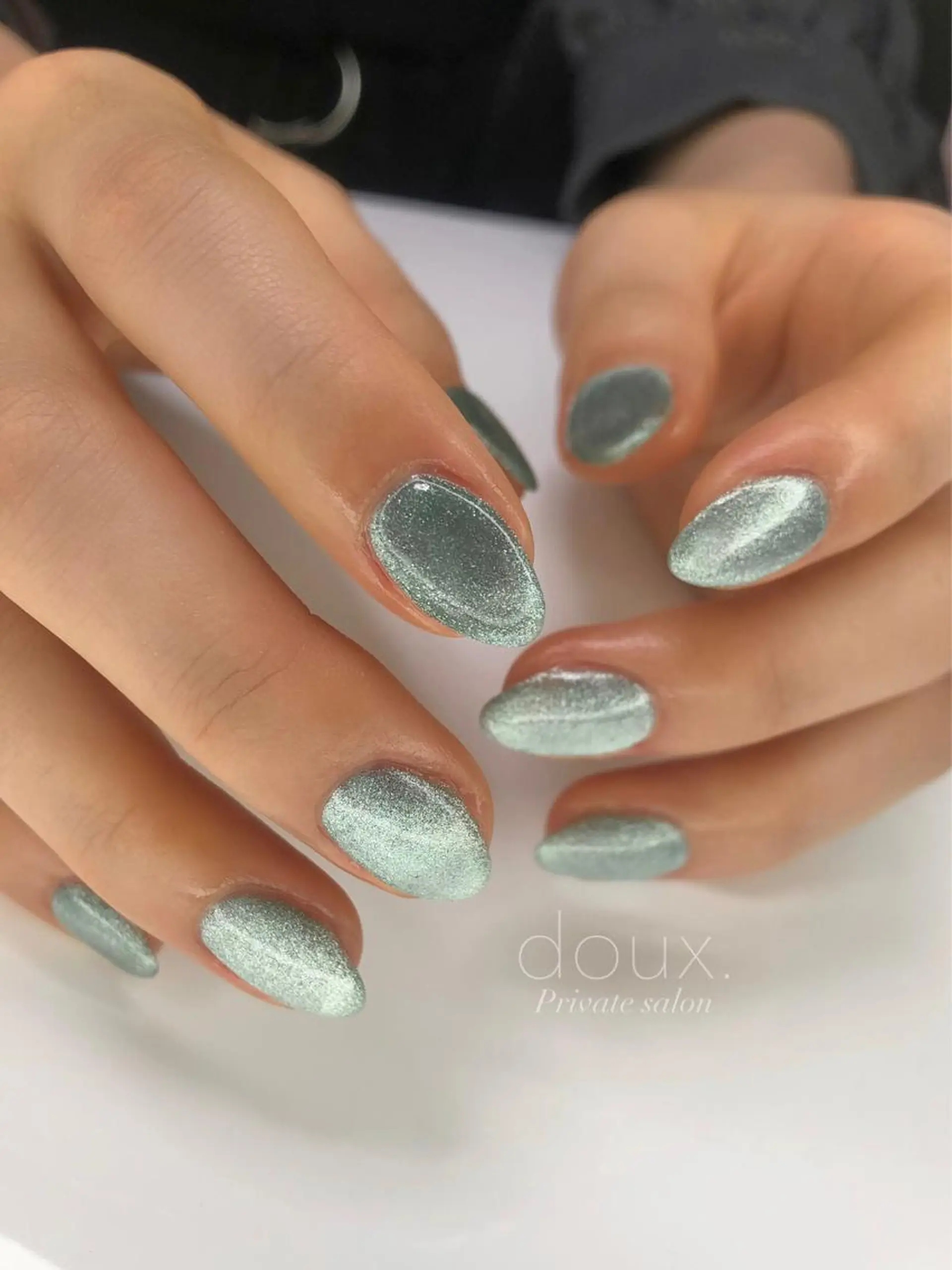 ネイル ブルー マグネットネイル ワンカラーネイル 春ネイル doux. nailのネイルデザイン