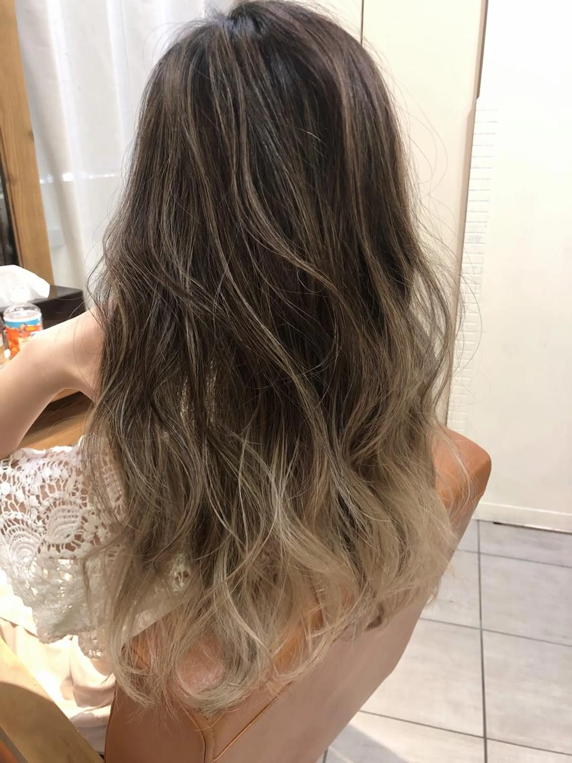 カラー ショートヘア✨ 高橋大河のヘアスタイル