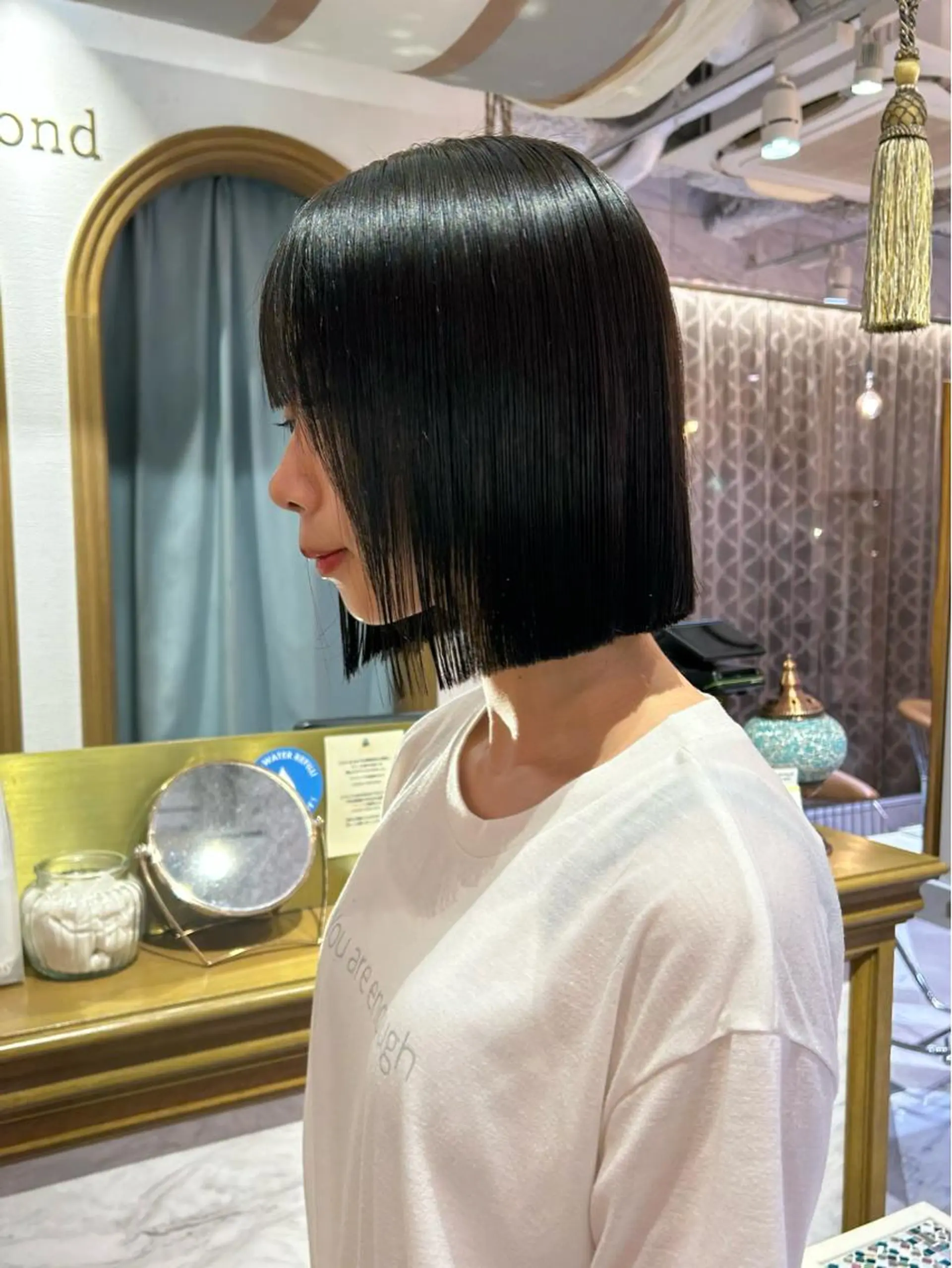 ミディアム カラー ヘアアレンジ ワンレンボブ ショートボブ アッシュ バレイヤージュ ベージュカラー 髪質改善【縮毛矯正】 美髪ボブを量産する人のヘアスタイル
