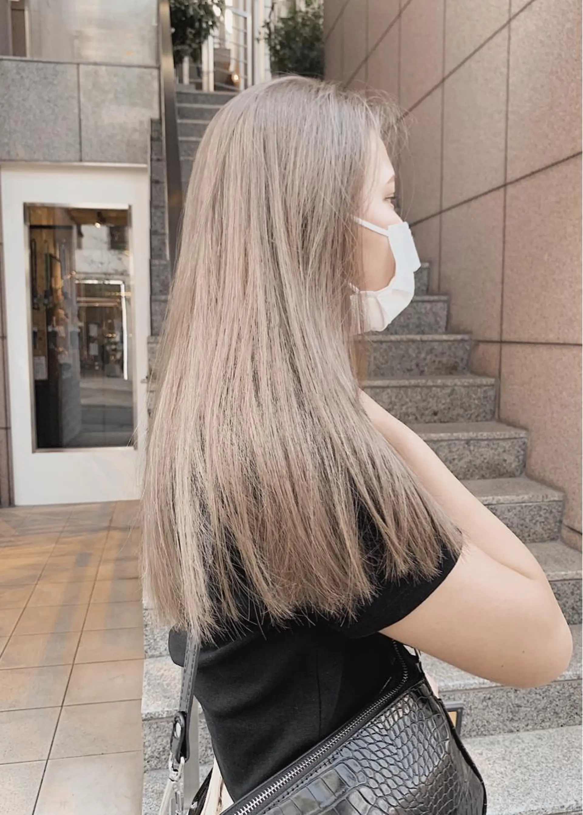 ロング カラー ヘアアレンジ メンズ ネイル マツエク・マツパ ヘアカラー トリートメント グレージュ× ボブ× ハイトーン　前田隆太のヘアスタイル