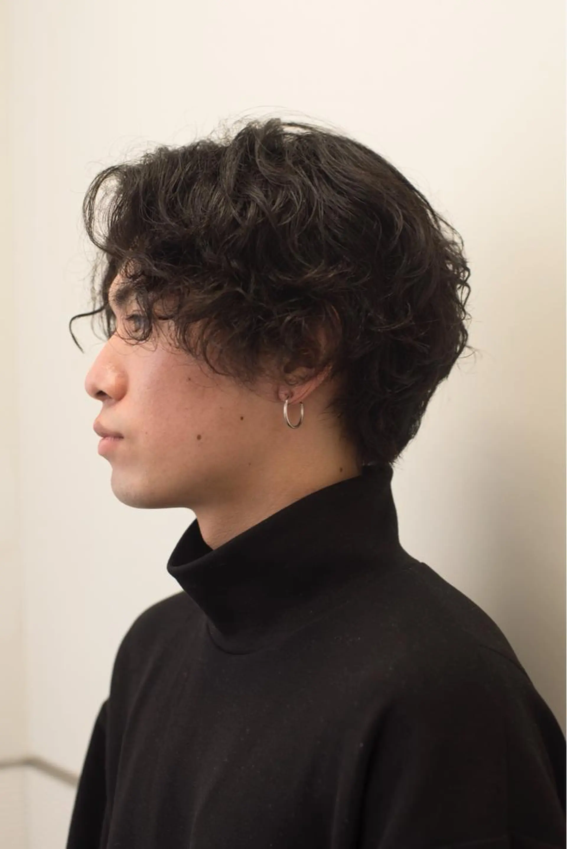 ミディアム パーマ メンズ 千葉 慎也のヘアスタイル