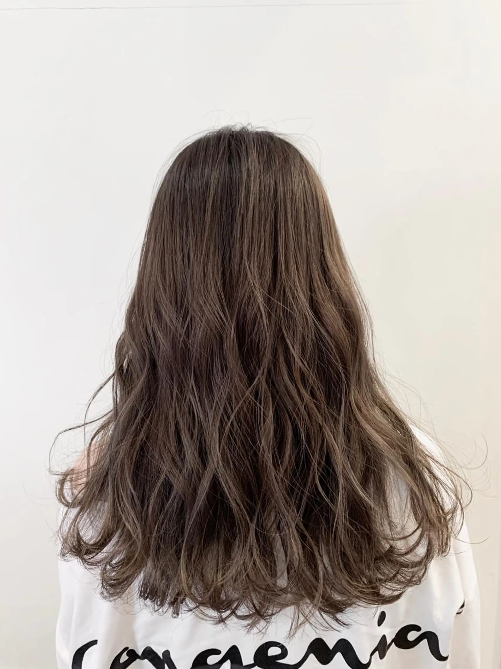 セミロング カラー 【azure横浜】 🧸misaki🌸のヘアスタイル