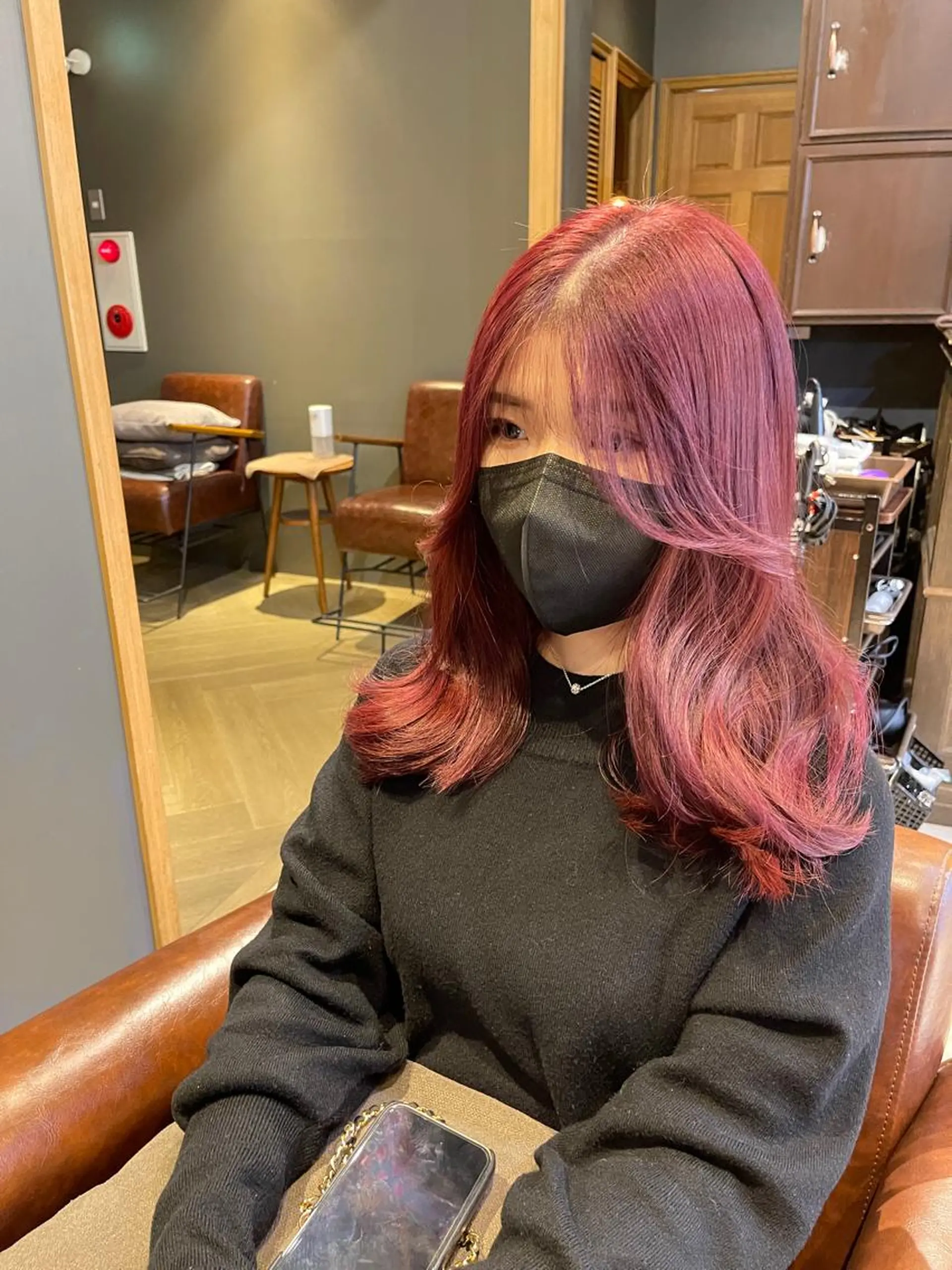 ロング トリートメント カット ヘアカラー トリートメント 艶カラー/艶髪矯正 LOANA鈴木のヘアスタイル