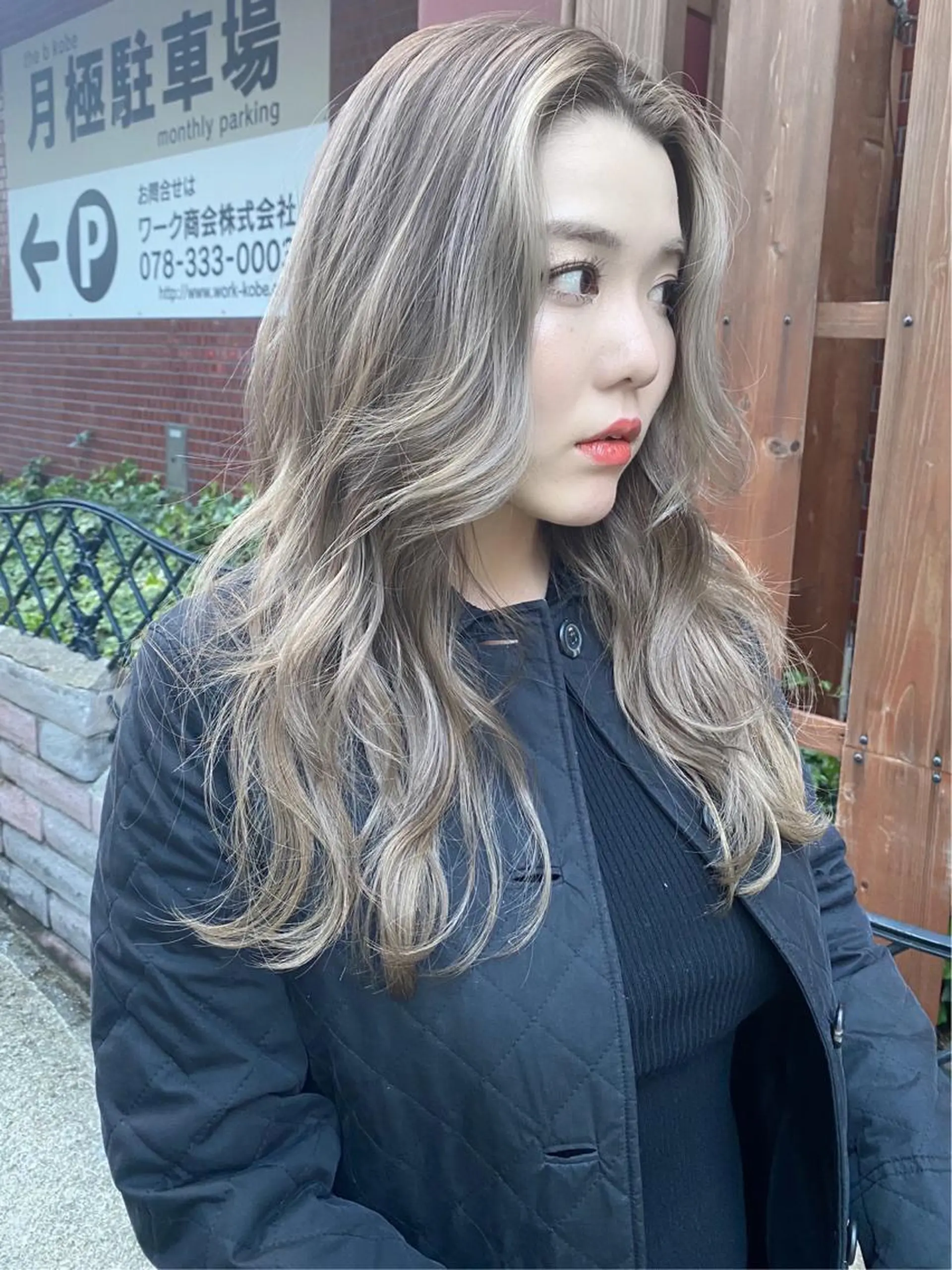 ロング ボブ 外国人風カラー ハイライト レイヤーカット ロング ヘアカラー yasu ヤスのヘアスタイル