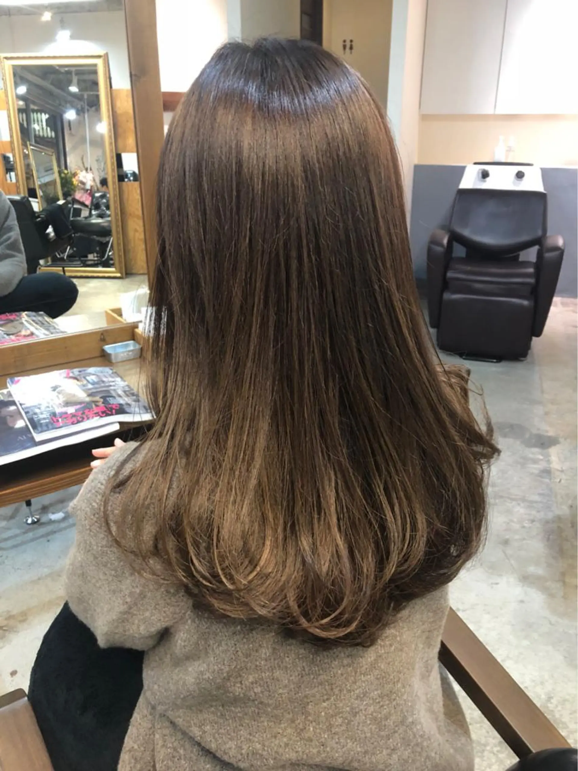 ロング カラー ヘアカラー トリートメント フリーランスヘアスタイリスト所属・NAKA MURAのヘアスタイル