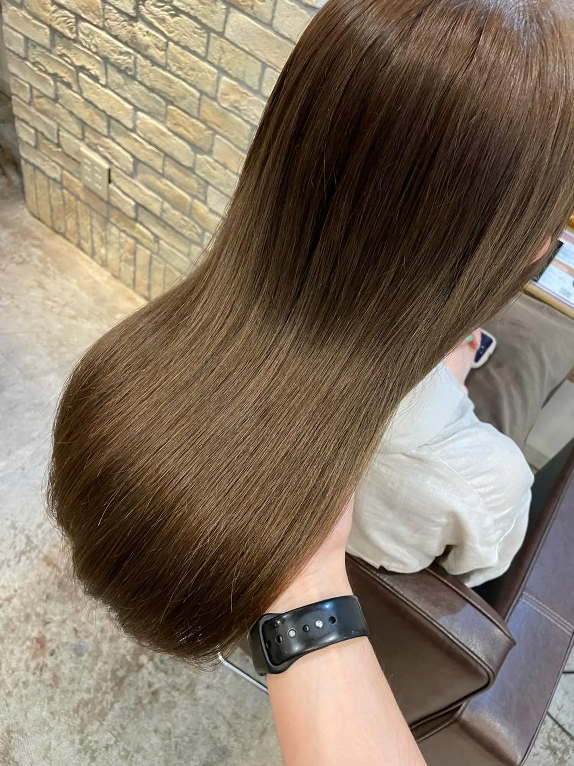 セミロング カラー 縮毛矯正×韓国ヘア 🇰🇷小笠原のヘアスタイル