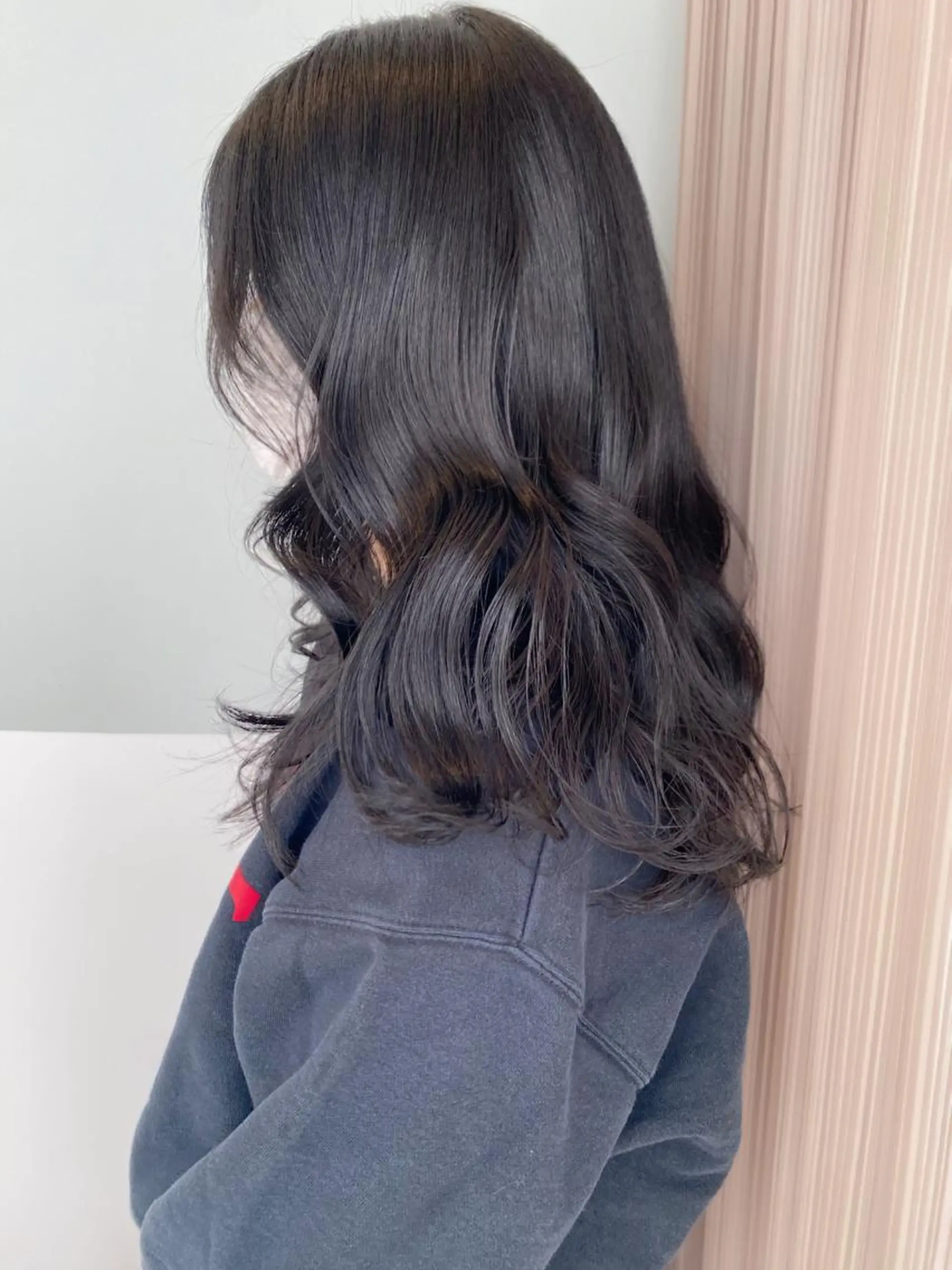 ロング カラー 黒髪 ブルーカラー ブルーブラック matsuzawa mihoのヘアスタイル