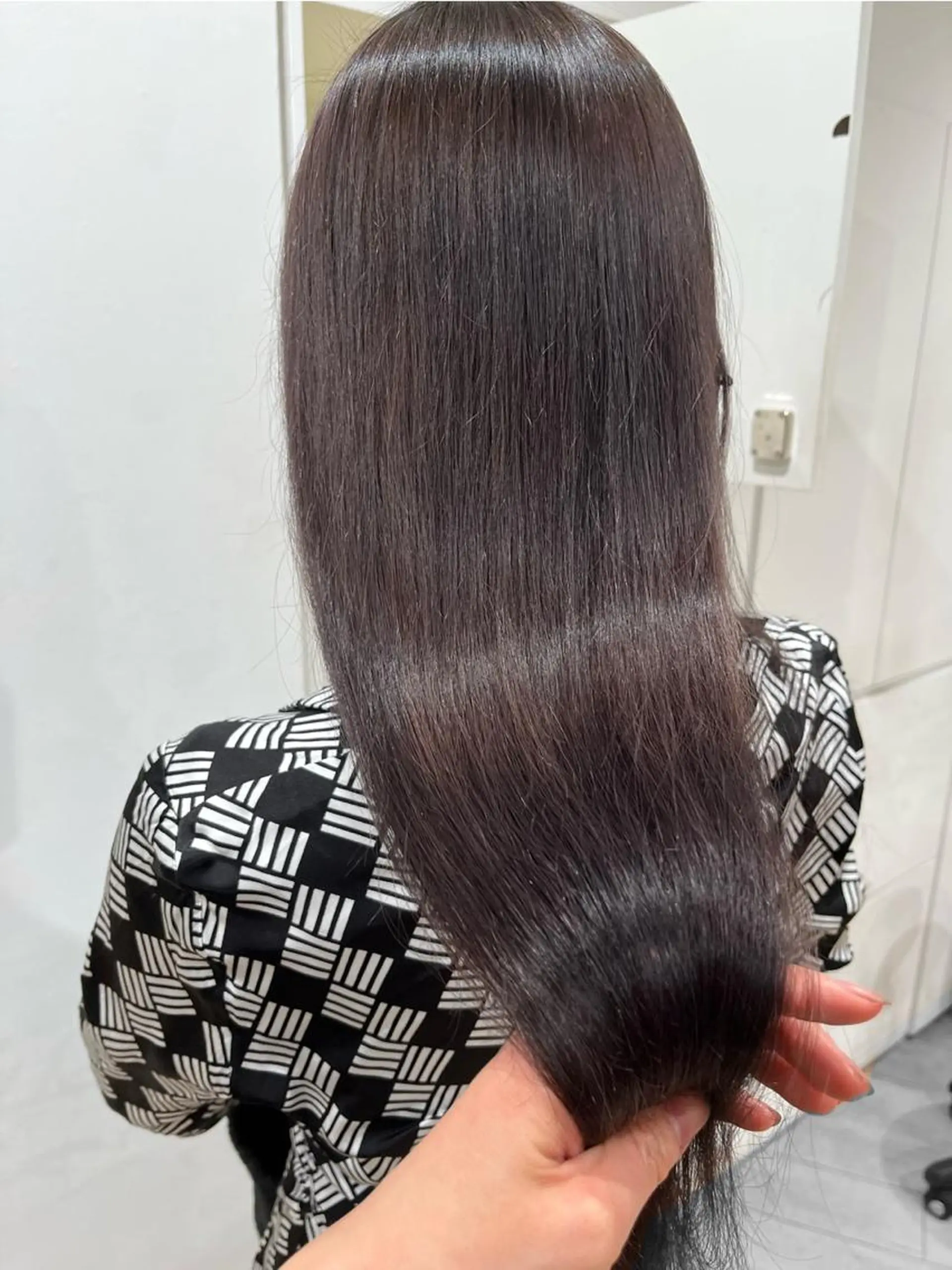 ロング カラー ラベンダーカラー ヘアカラー 🤎HAZUKI🤎 ハイトーン✨エクステのヘアスタイル