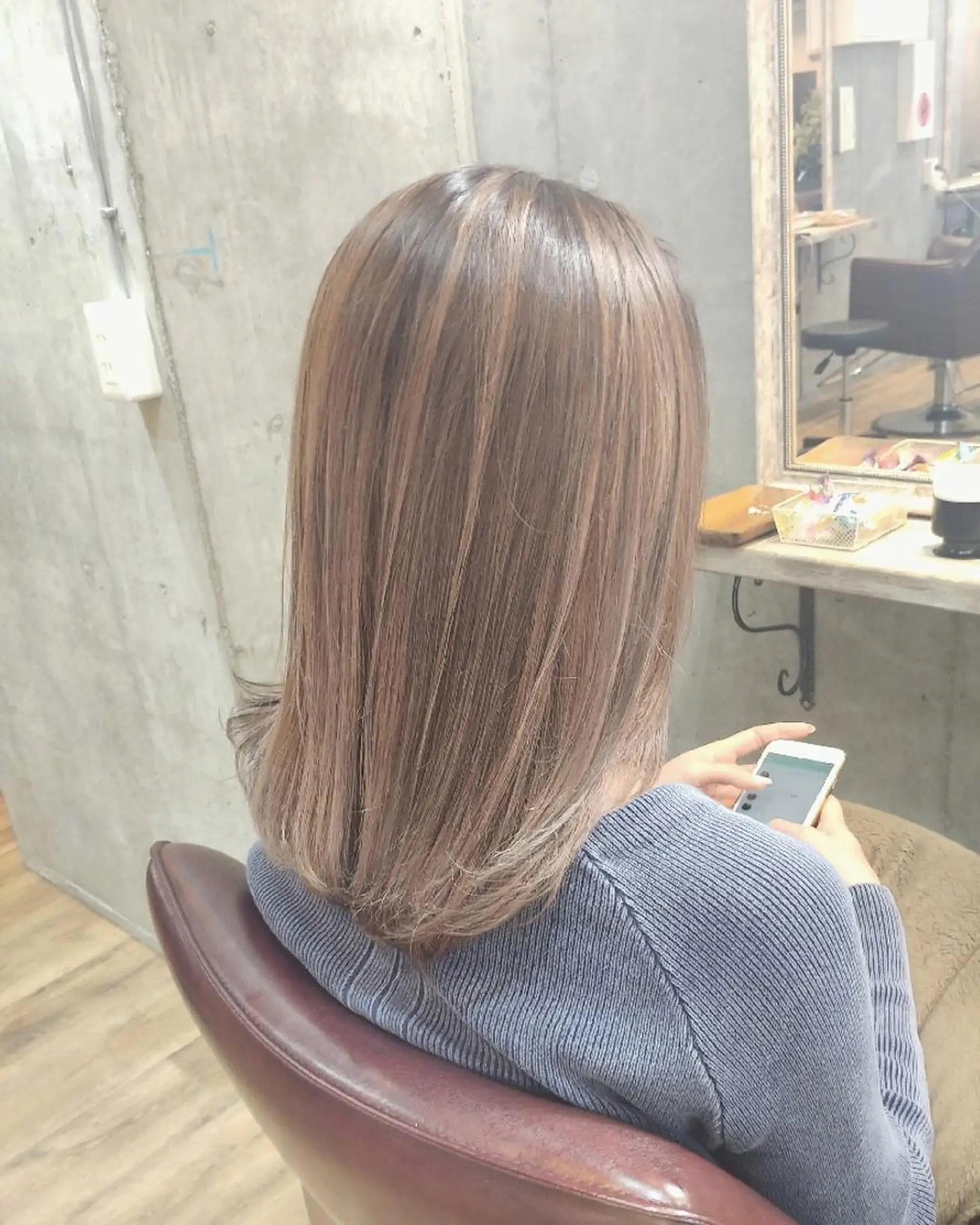 ミディアム カット ヘアカラー トリートメント ヘアセット ペスカ豊崎店　沖縄所属・ショート指名No.1 店長　清水のヘアスタイル