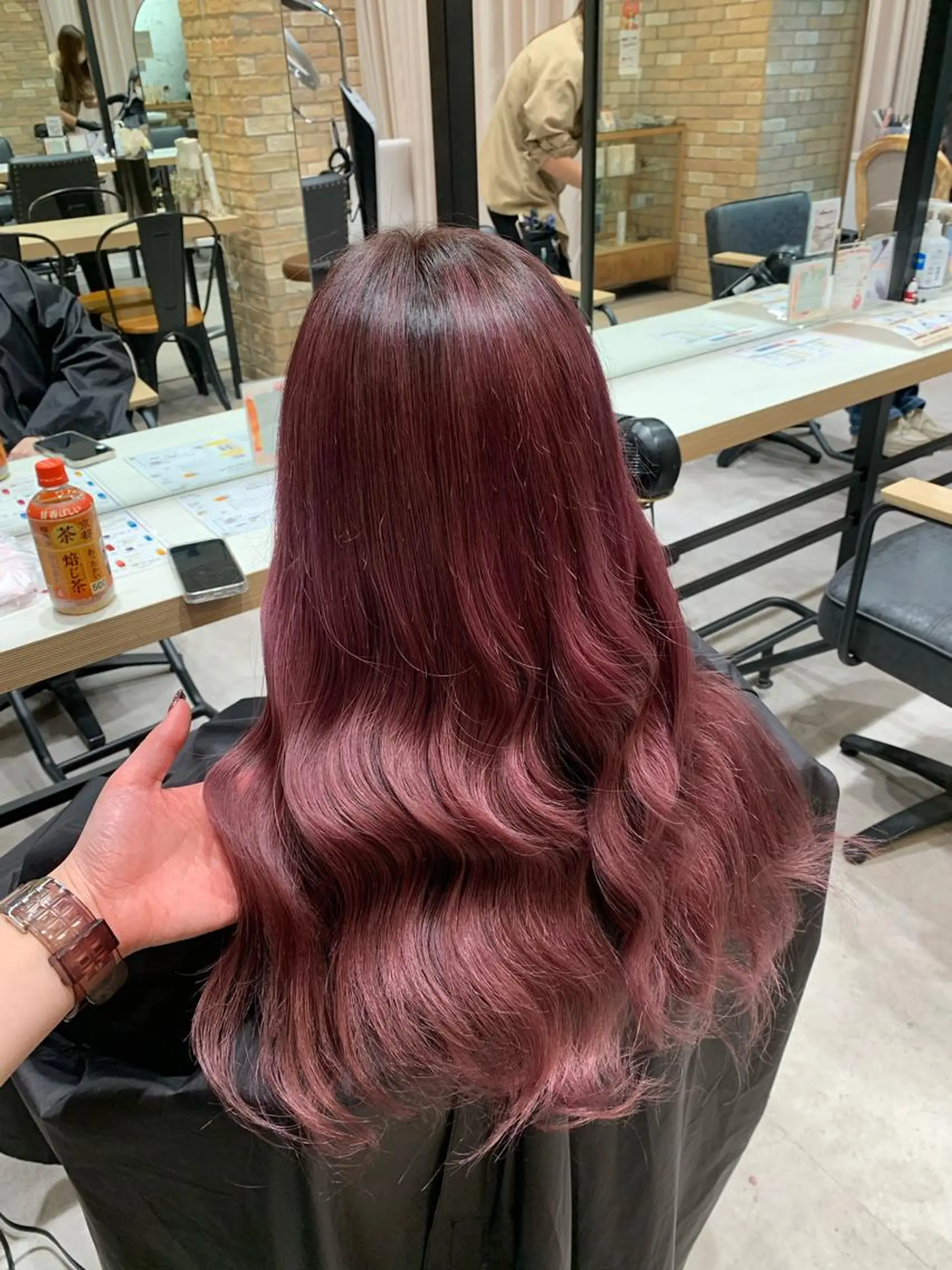 ロング カラー ピンクカラー ヘアカラー 【髪質改善】 優菜のヘアスタイル