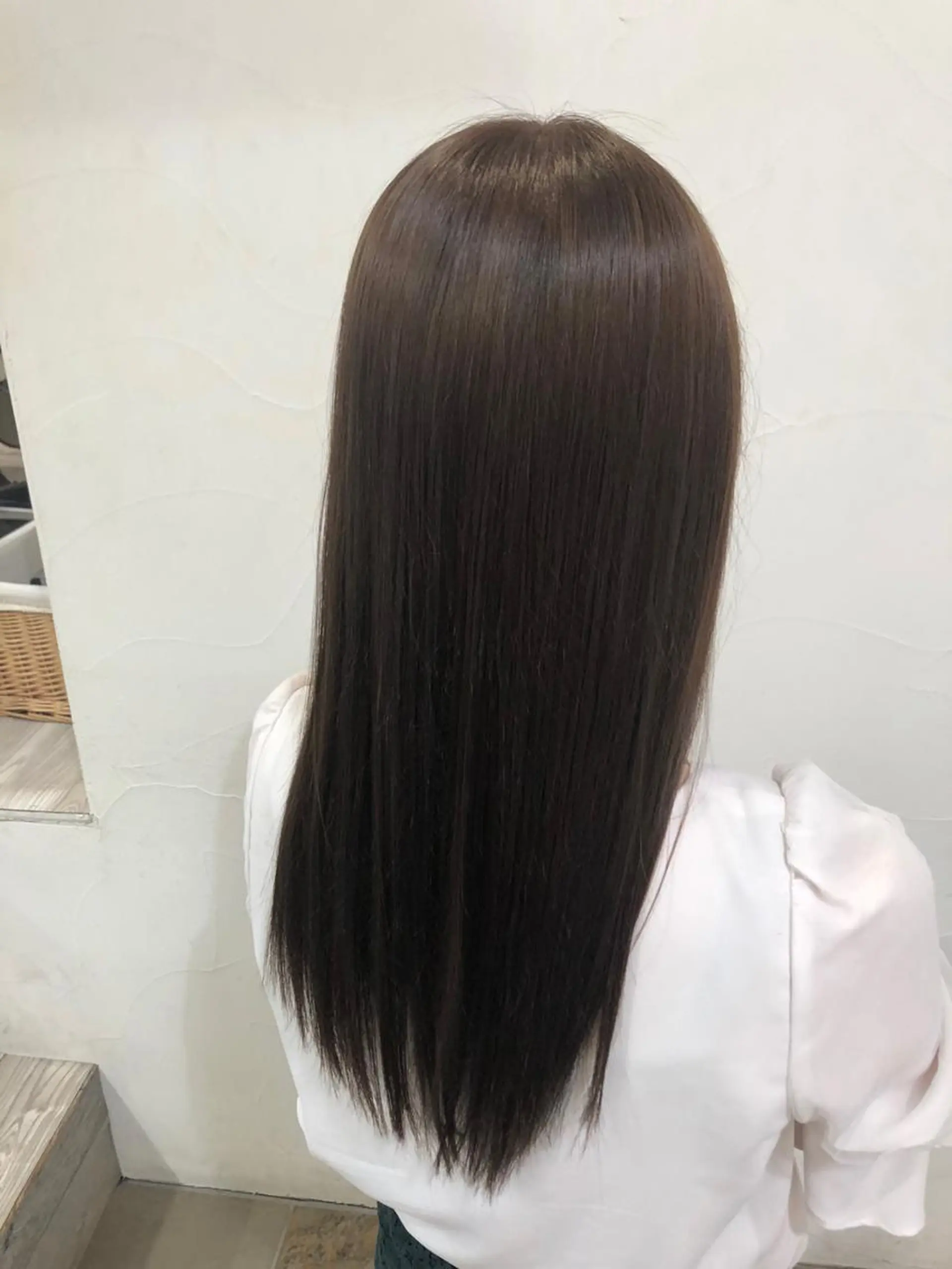 カラー 下池 紗加のヘアスタイル