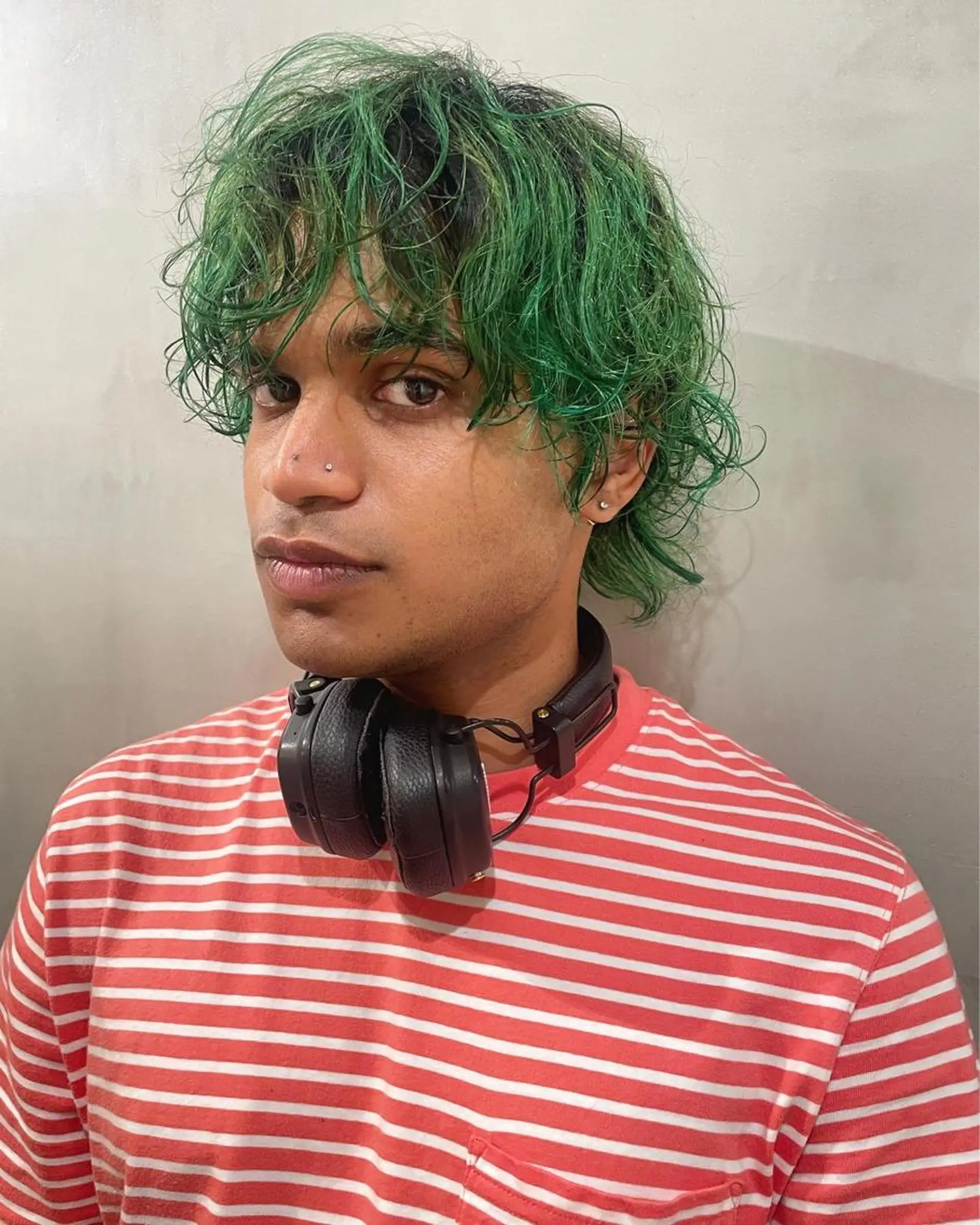 ミディアム カラー メンズ ヘアカラー トリートメント 優 作のヘアスタイル