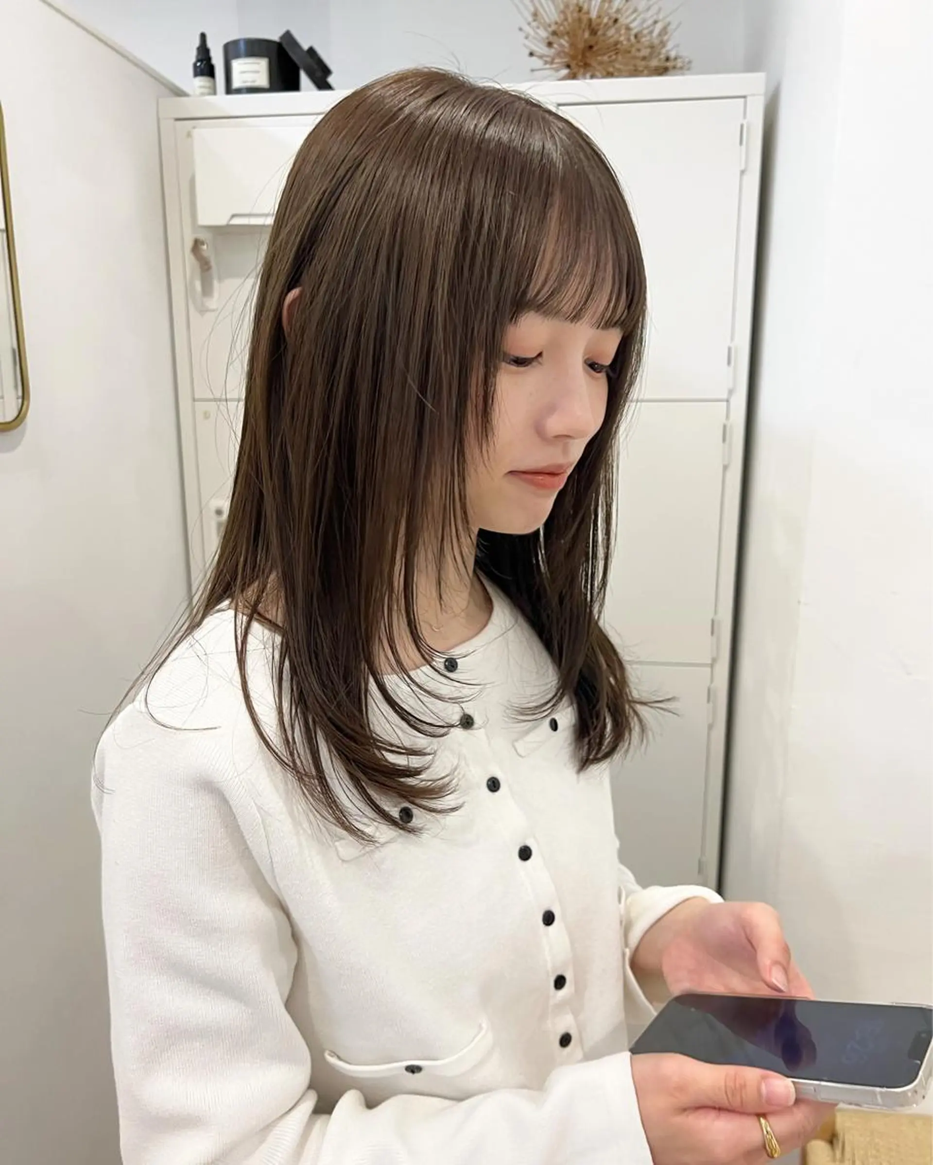 セミロング カラー レイヤーカット kakeru トレンドヘアのヘアスタイル