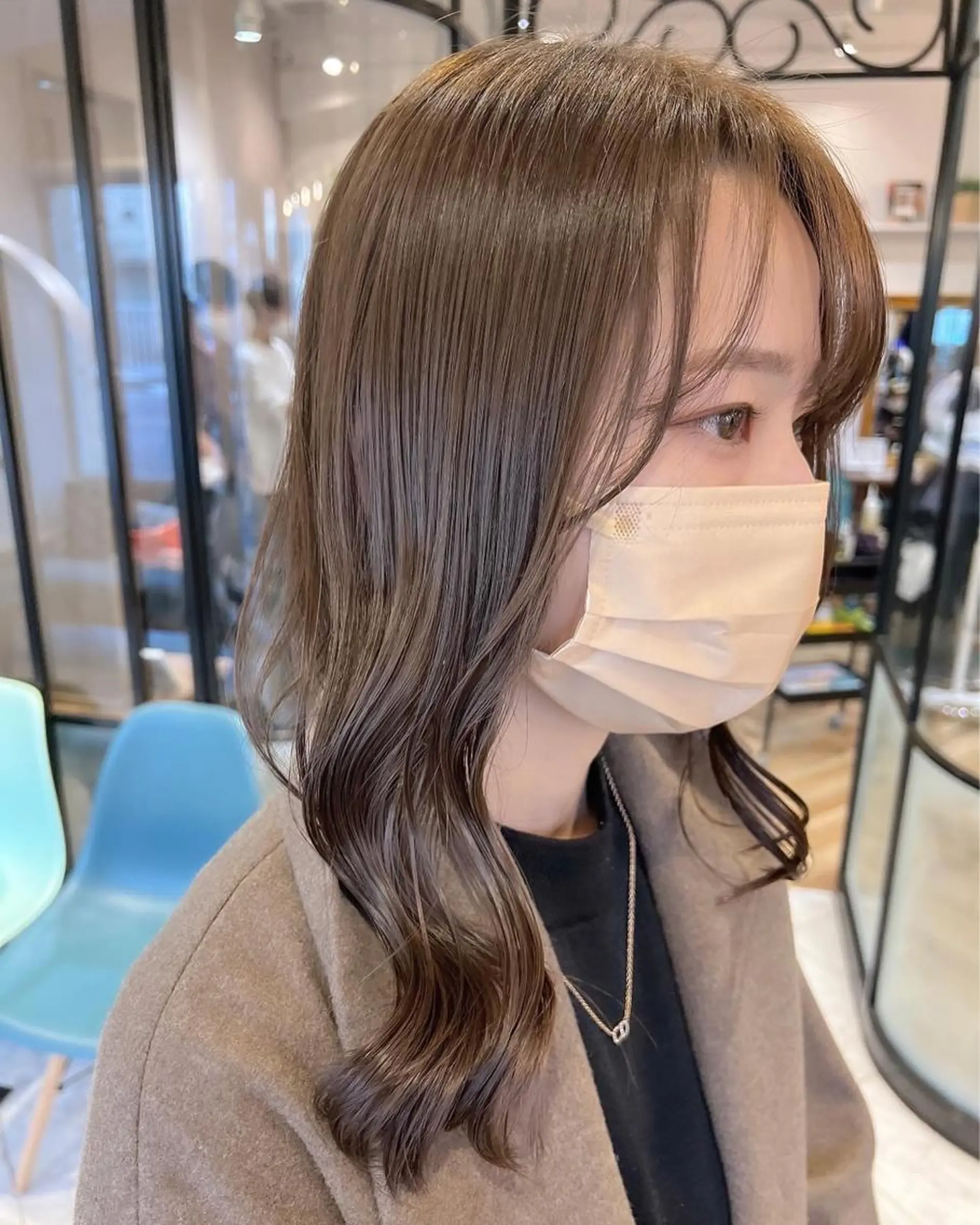 セミロング カラー ヘアカラー トリートメント 🇰🇷韓国レイヤー 錦糸町【北山謙三】のヘアスタイル