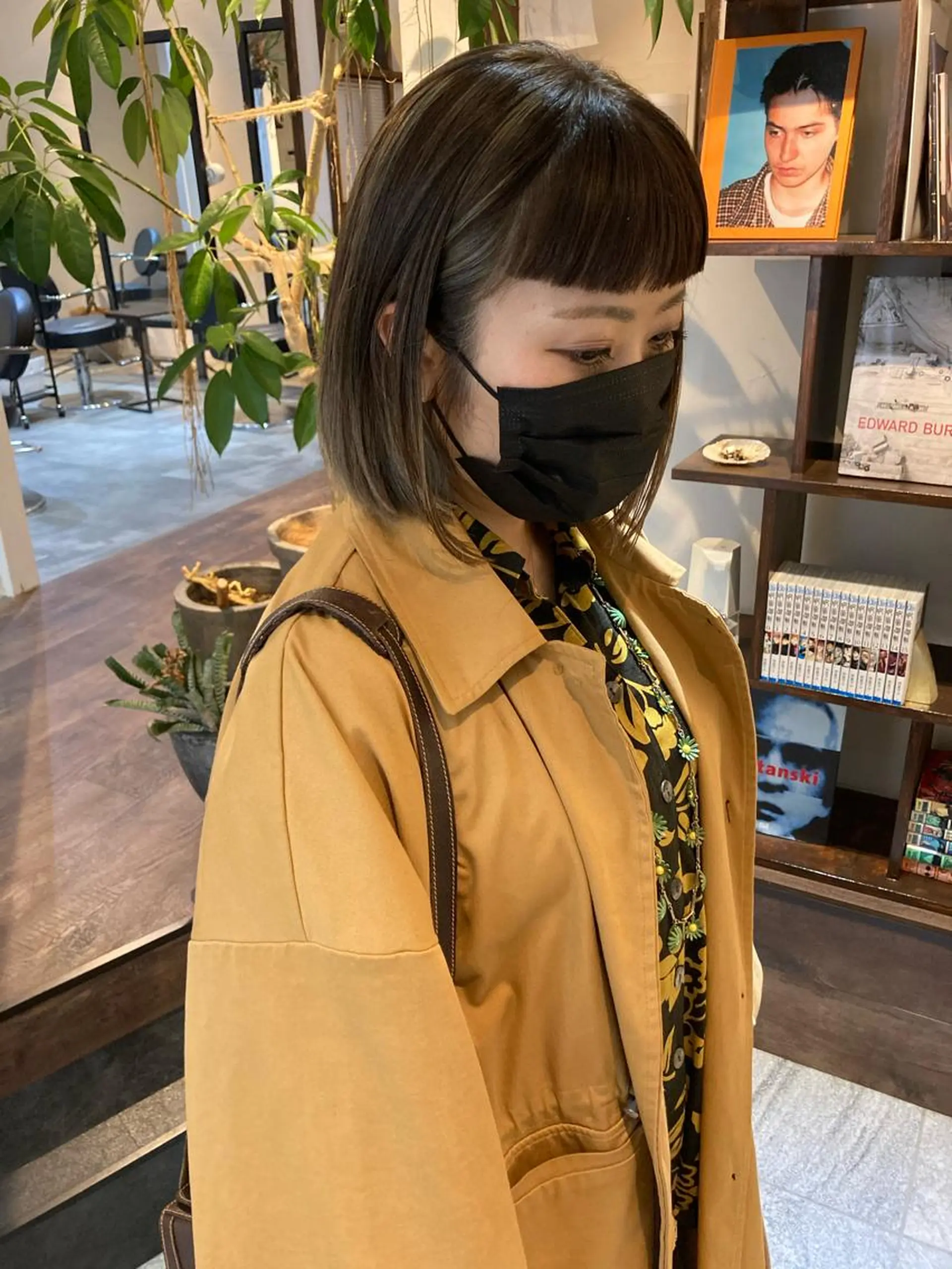 ショート ハイライト 金田 夏野のヘアスタイル