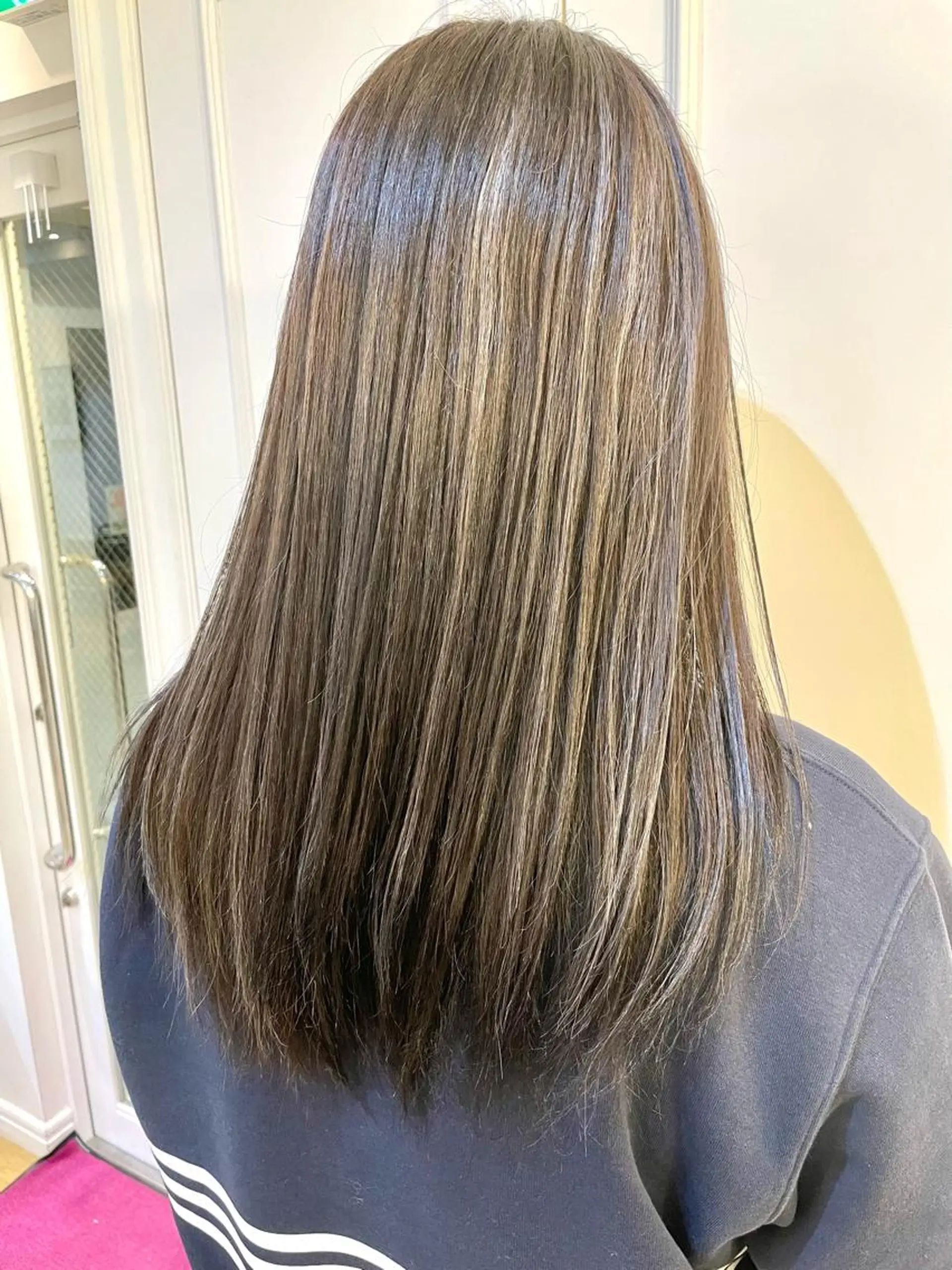 ロング ハイライト カット ヘアカラー ✨シルクストレート✨ 美髪髪質改善Yukiのヘアスタイル