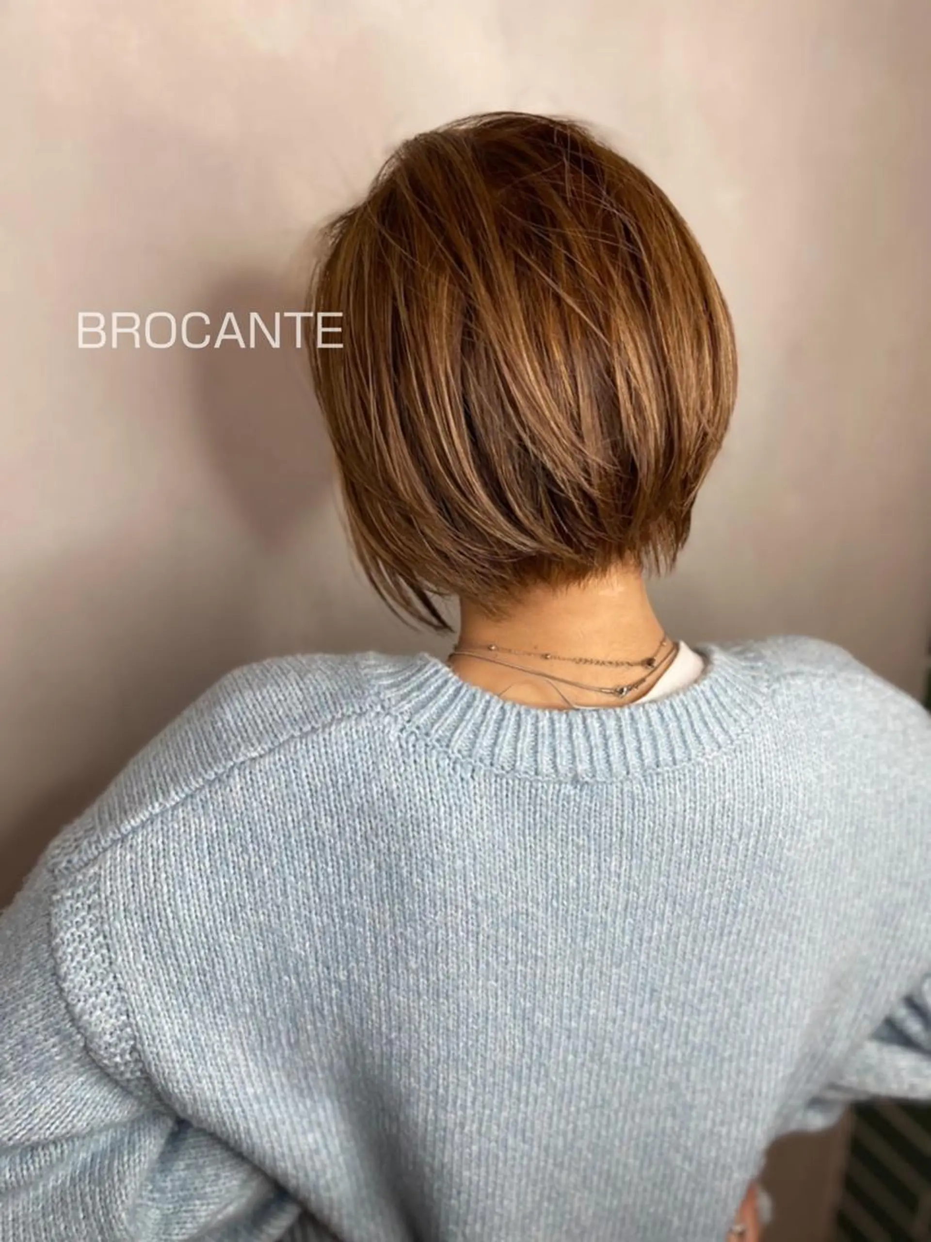 ショート カラー ショートボブ ベージュカラー ハイライトカラー ボブ ハイライト BROCANTE✂︎ karasawa.nのヘアスタイル