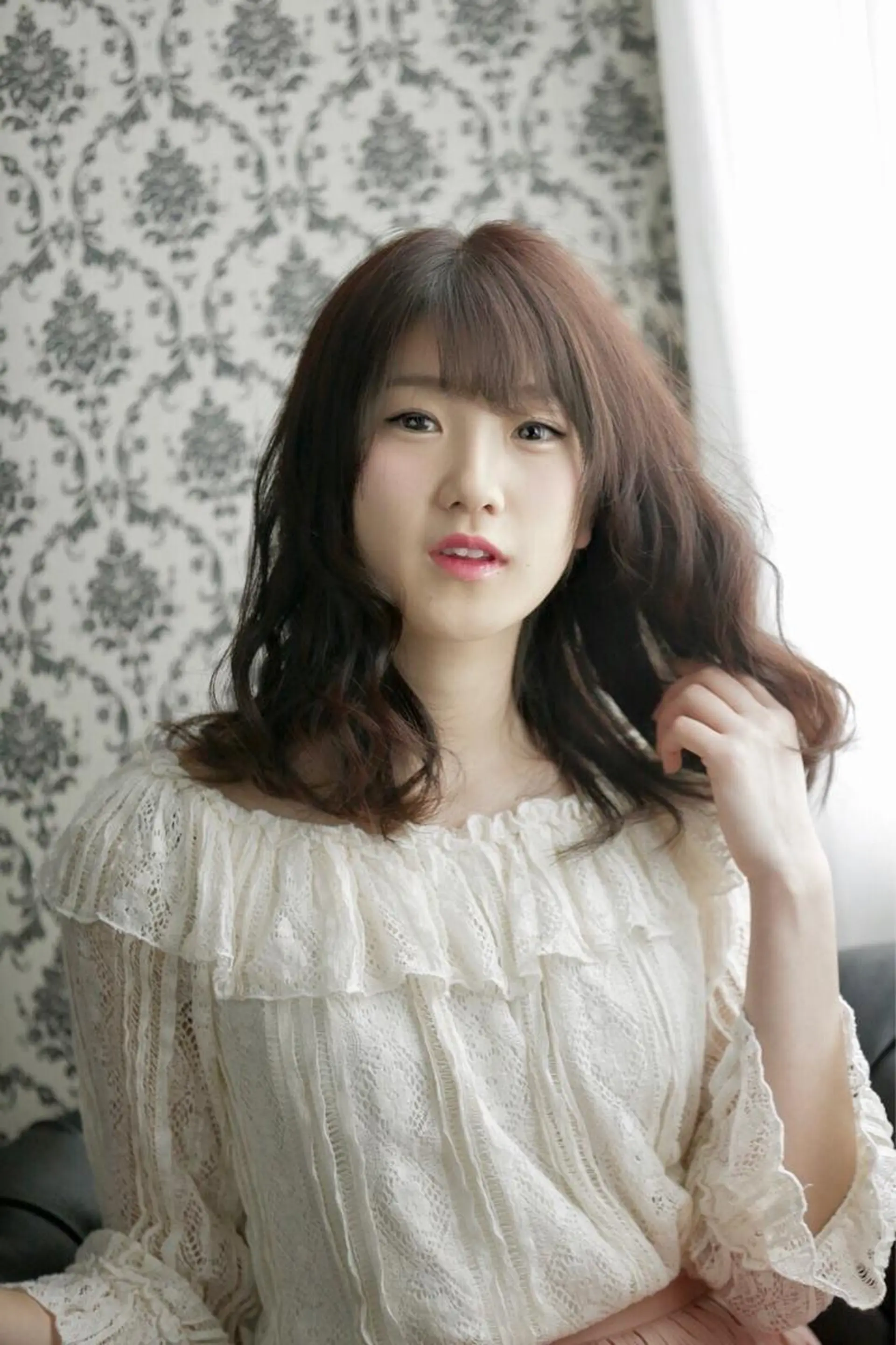セミロング カラー 大元 マイのヘアスタイル