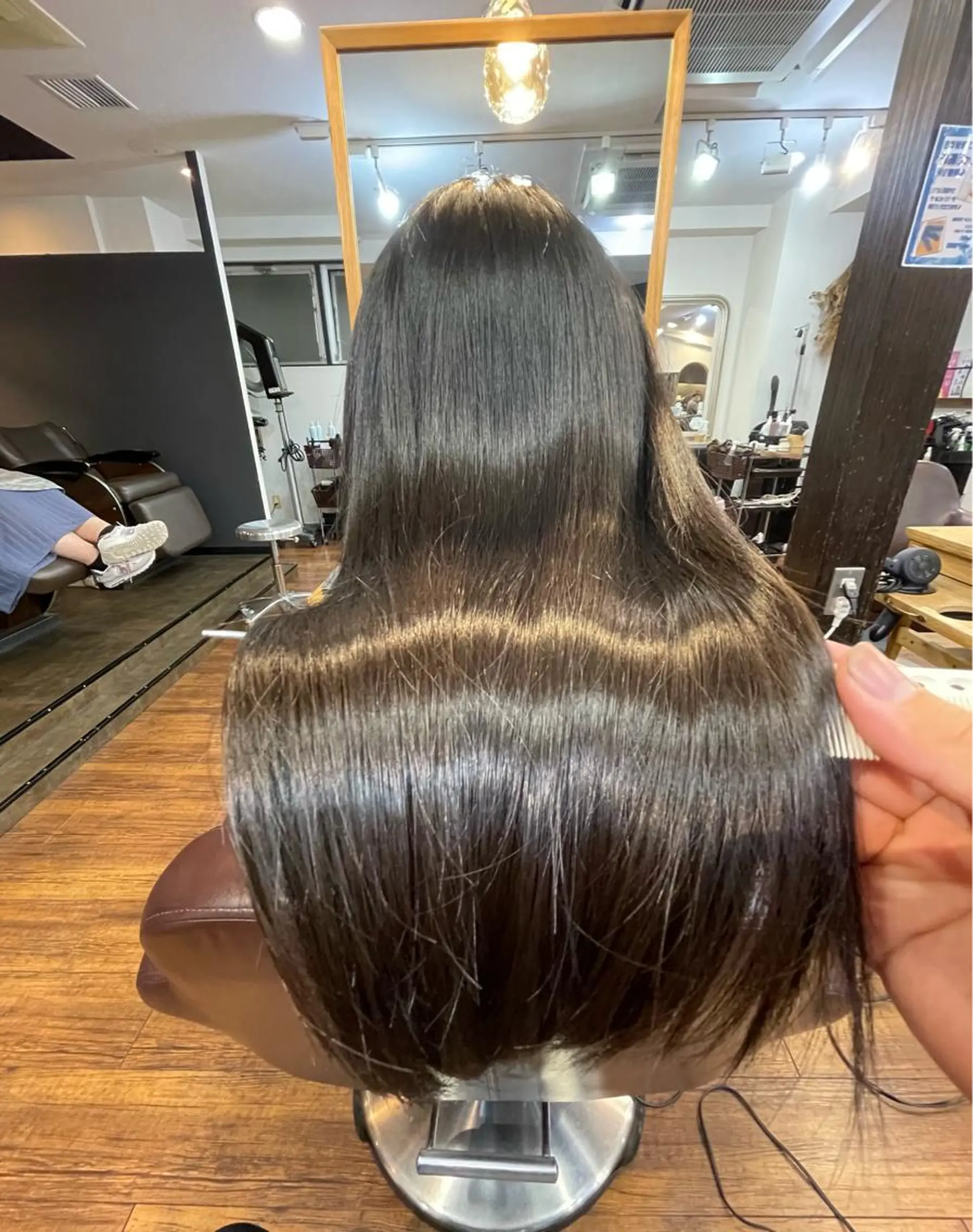 ロング 加藤 杏のヘアスタイル