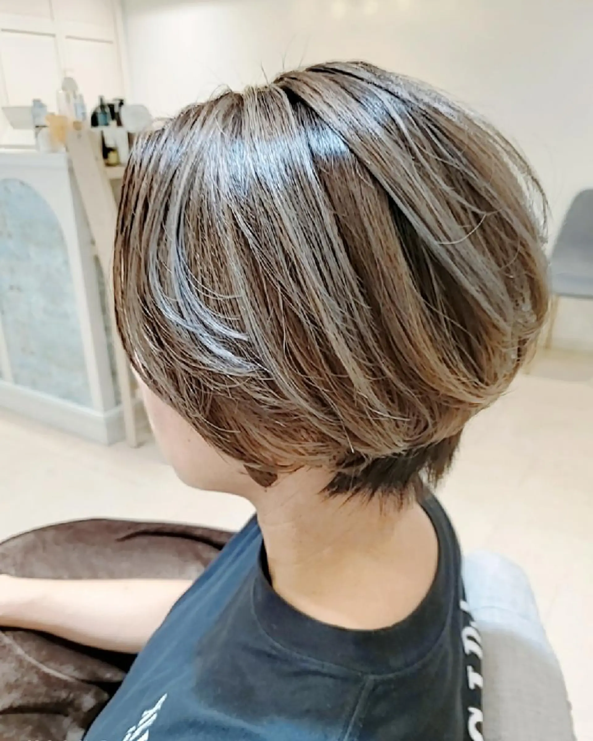 ショート カラー ショートボブ ハイライトカラー ボブ ハイライト ショートヘア 💎カラー特化💎 長嶺文江💎のヘアスタイル