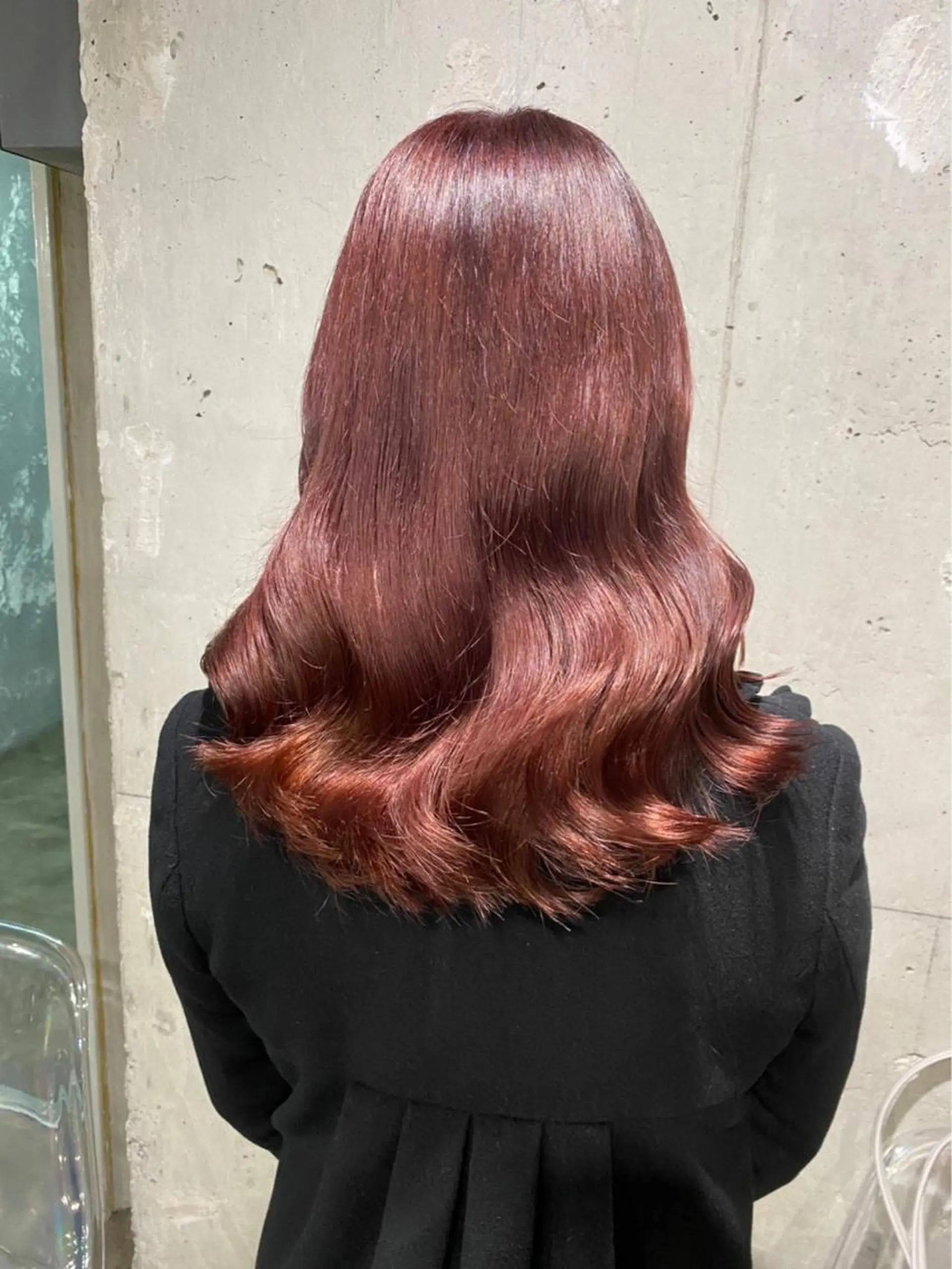 ミディアム ❤︎ワンホンガーリー なハイトーンヘア❤︎のヘアスタイル