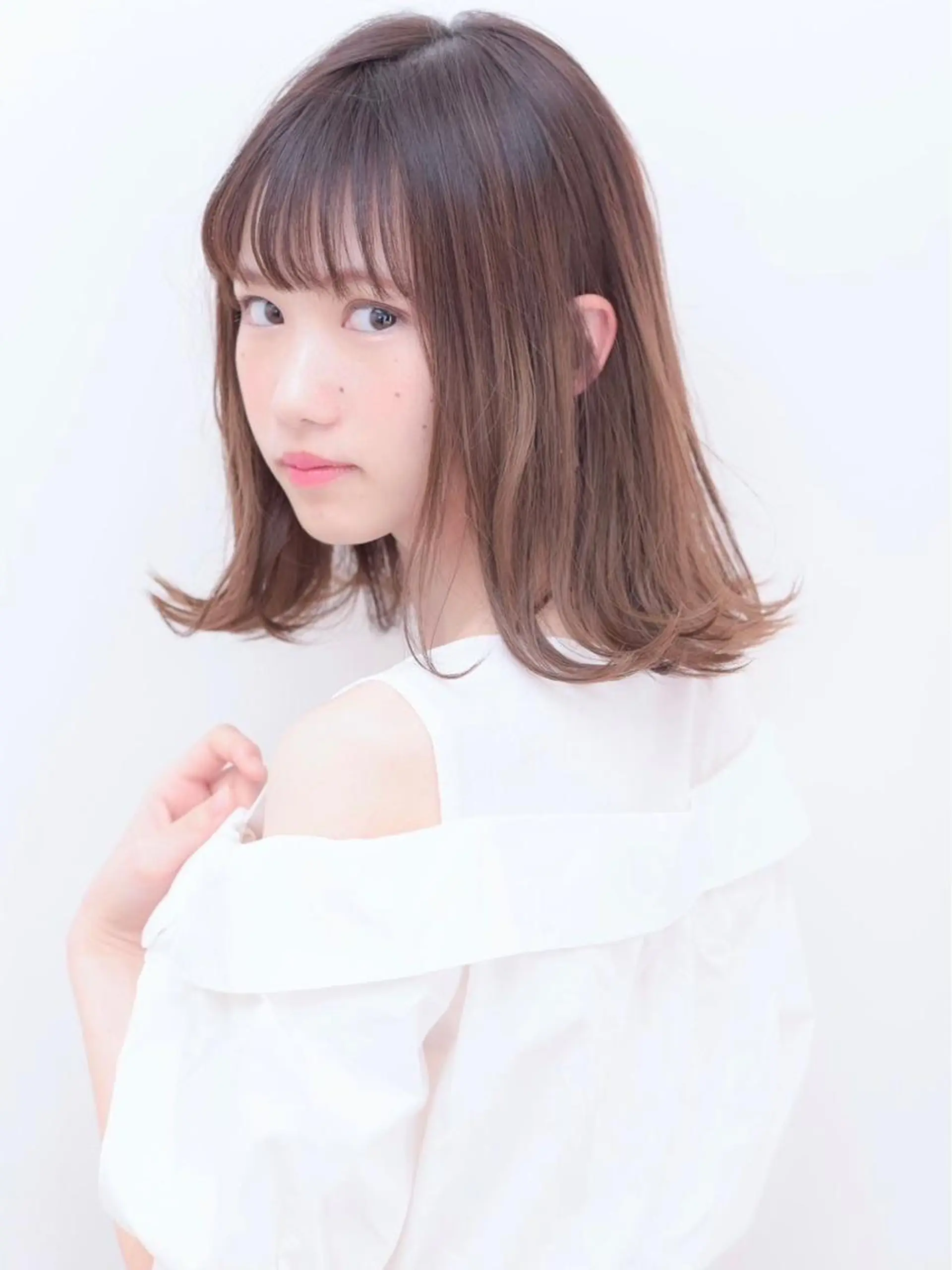 ミディアム カラー パーマ ヘアアレンジ 【公式】amble luxe池袋東口💛のヘアスタイル