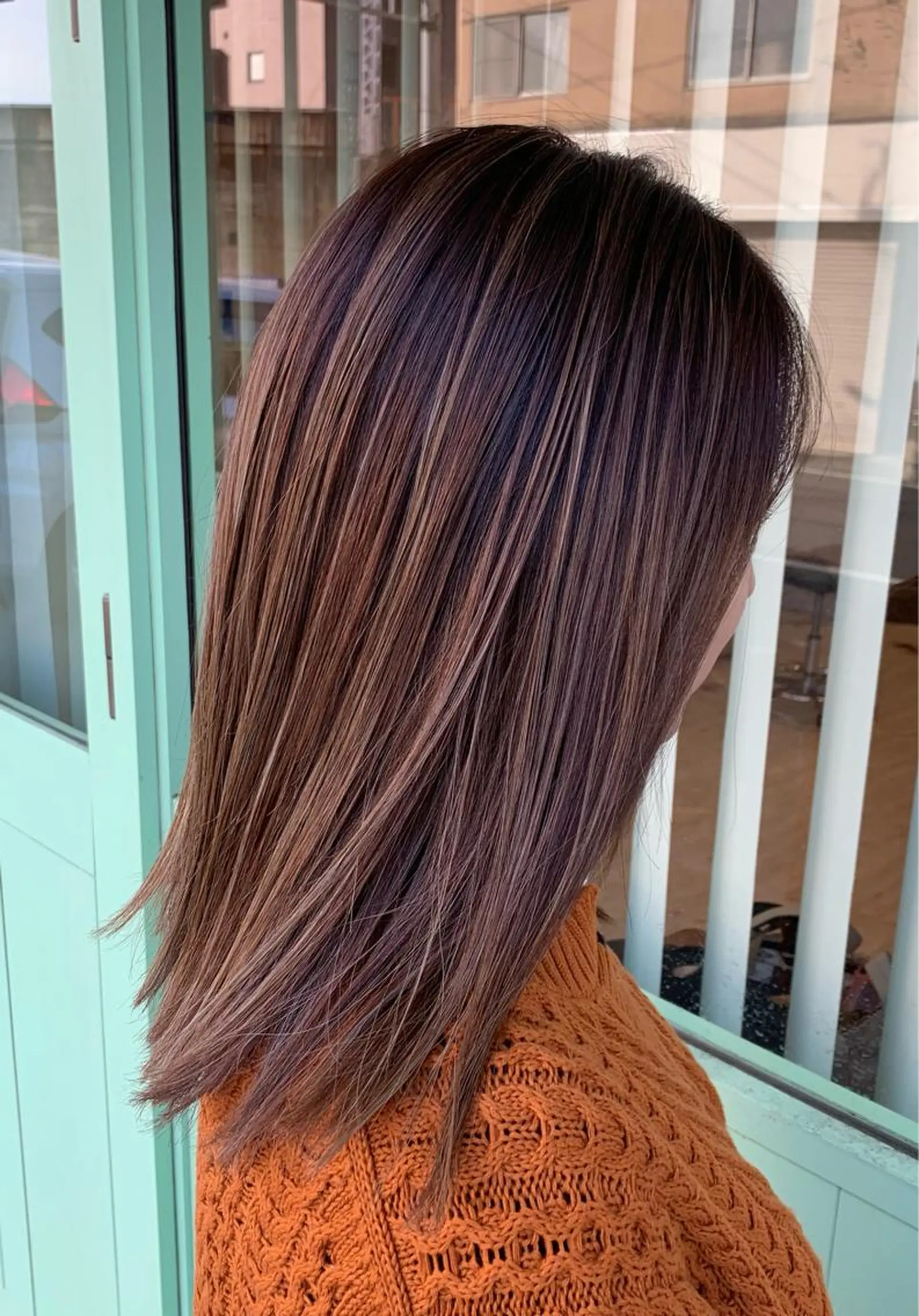 ロング カラー グラデーションカラー ハイライトカラー ハイライト カット ヘアカラー トリートメント schon 仙台のヘアスタイル