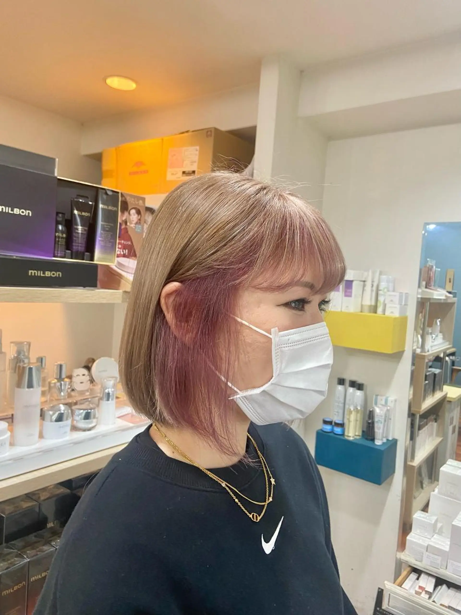 ショート カラー ピンクカラー カット ヘアカラー トリートメント 伏見稲荷/髪質改善/ ブリーチ/西川奈穂のヘアスタイル